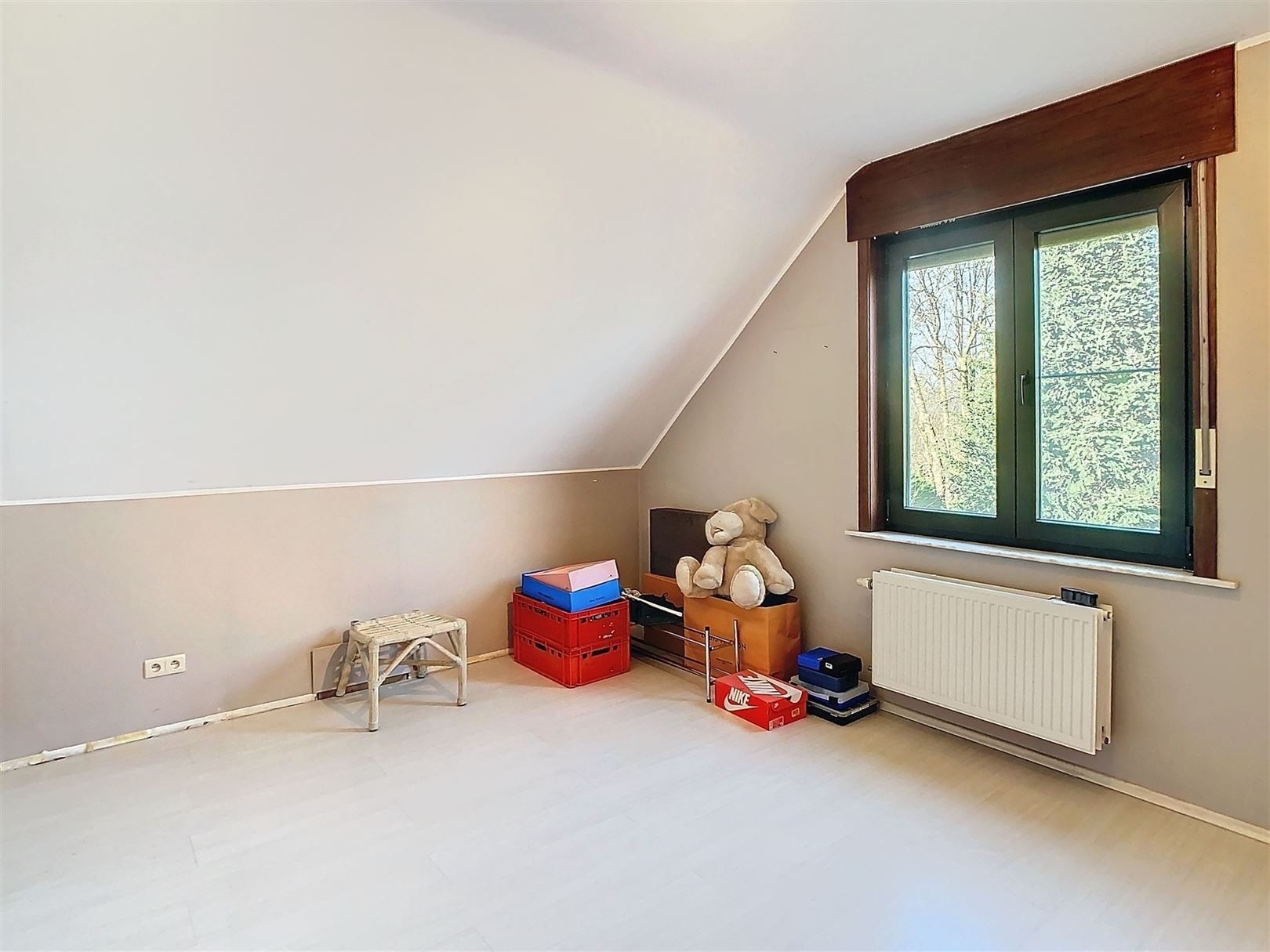Ruime villa, 3 slpks, garage, terrassen, tuin, 16a 21ca foto 27