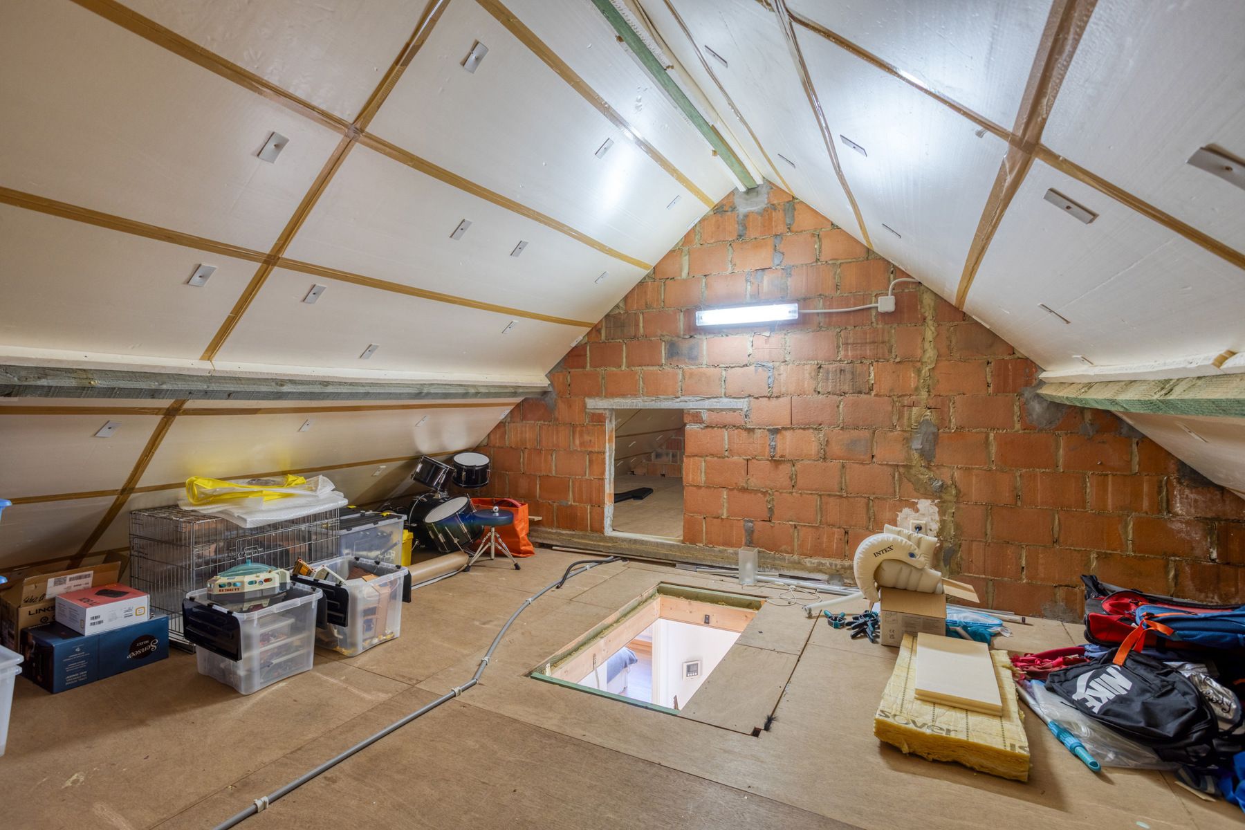 Landelijk gelegen ruime villa op 11a foto 21