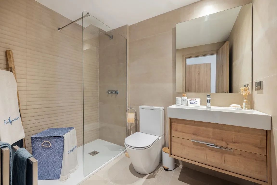 Een swing naar het strand en de golfbaan: appartementen op wandelafstand van zee en golf foto 21
