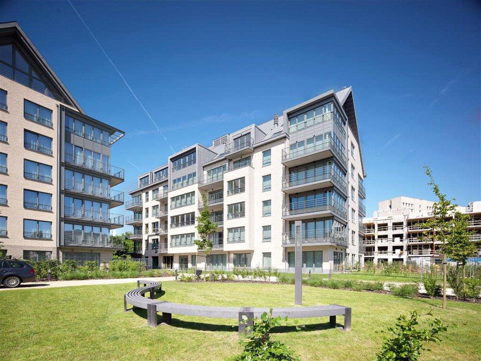 Prachtig 2 slpk appartement met TERRAS (NAVO) foto 13
