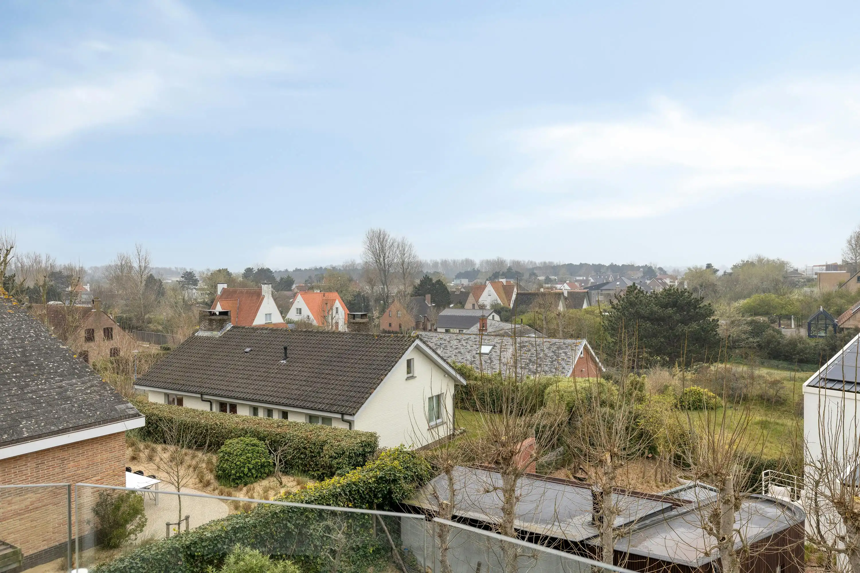 Lichtrijk appartement met panoramisch zicht in Oostduinkerke foto 6