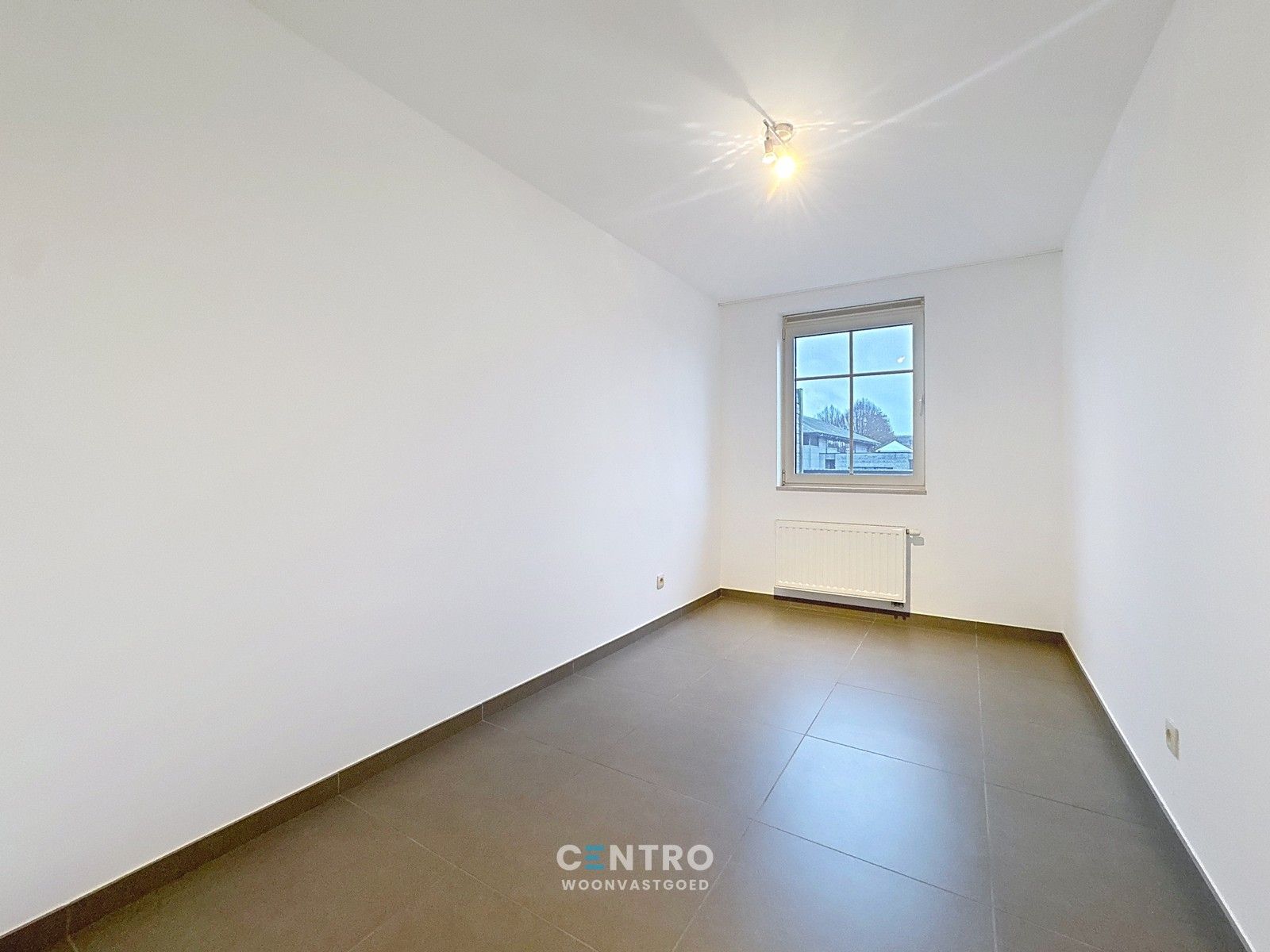 Recente ENERGIEZUINIGE woning met 3 RUIME slpk, bureel én garage! foto 14