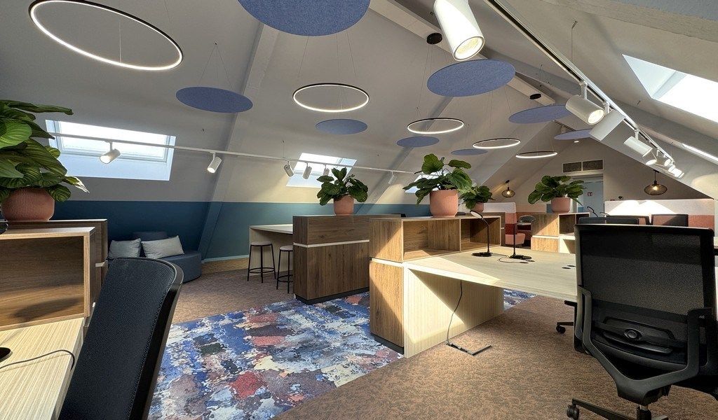 Full-service kantoorruimte in BluePoint Business Center foto 7