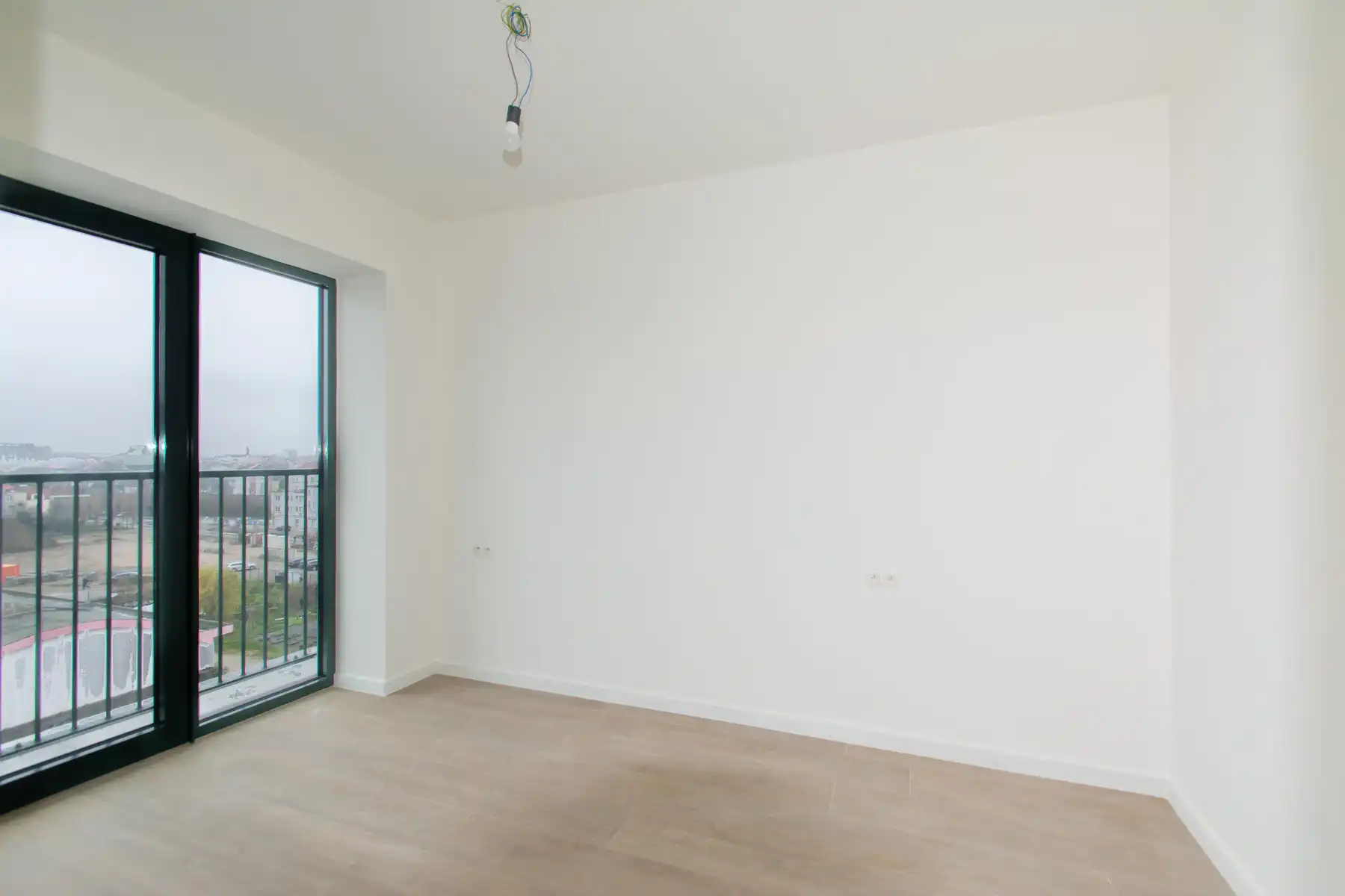 Prachtig Modern nieuwbouwappartement met 1slpk. en balcon foto 6