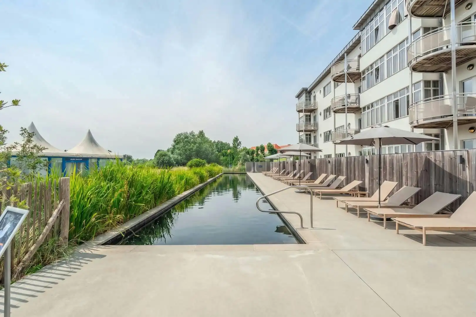 Prachtig gelijkvloers appartement met 1 slaapkamer en terras! foto 16
