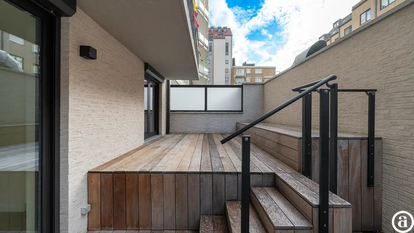 Nieuwbouw appartement met grote terrassen. foto 13