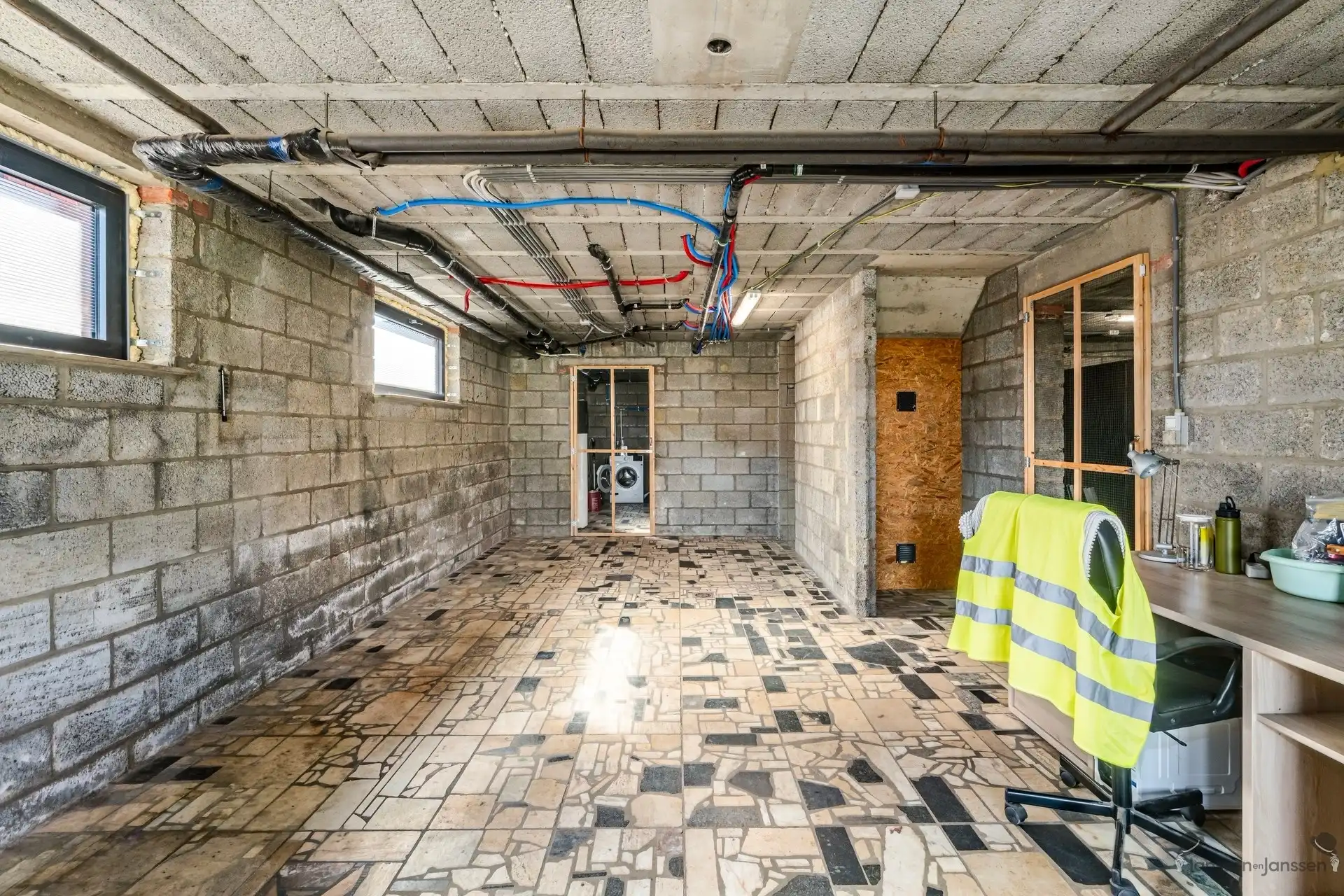 Karaktervolle woning met uitbreidingsmogelijkheden en ruime tuin foto 19