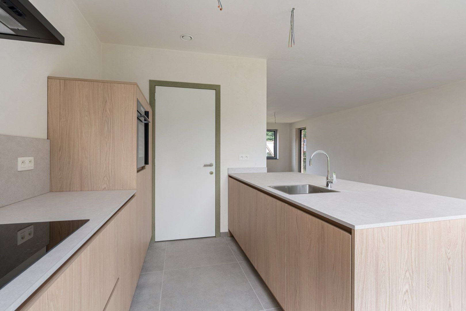 Volledig afgewerkte halfvrijstaande Bijna Energie Neutrale nieuwbouwwoning (BEN) op een perceel van 6a49ca op een gunstige locatie te Helchteren!  foto 9