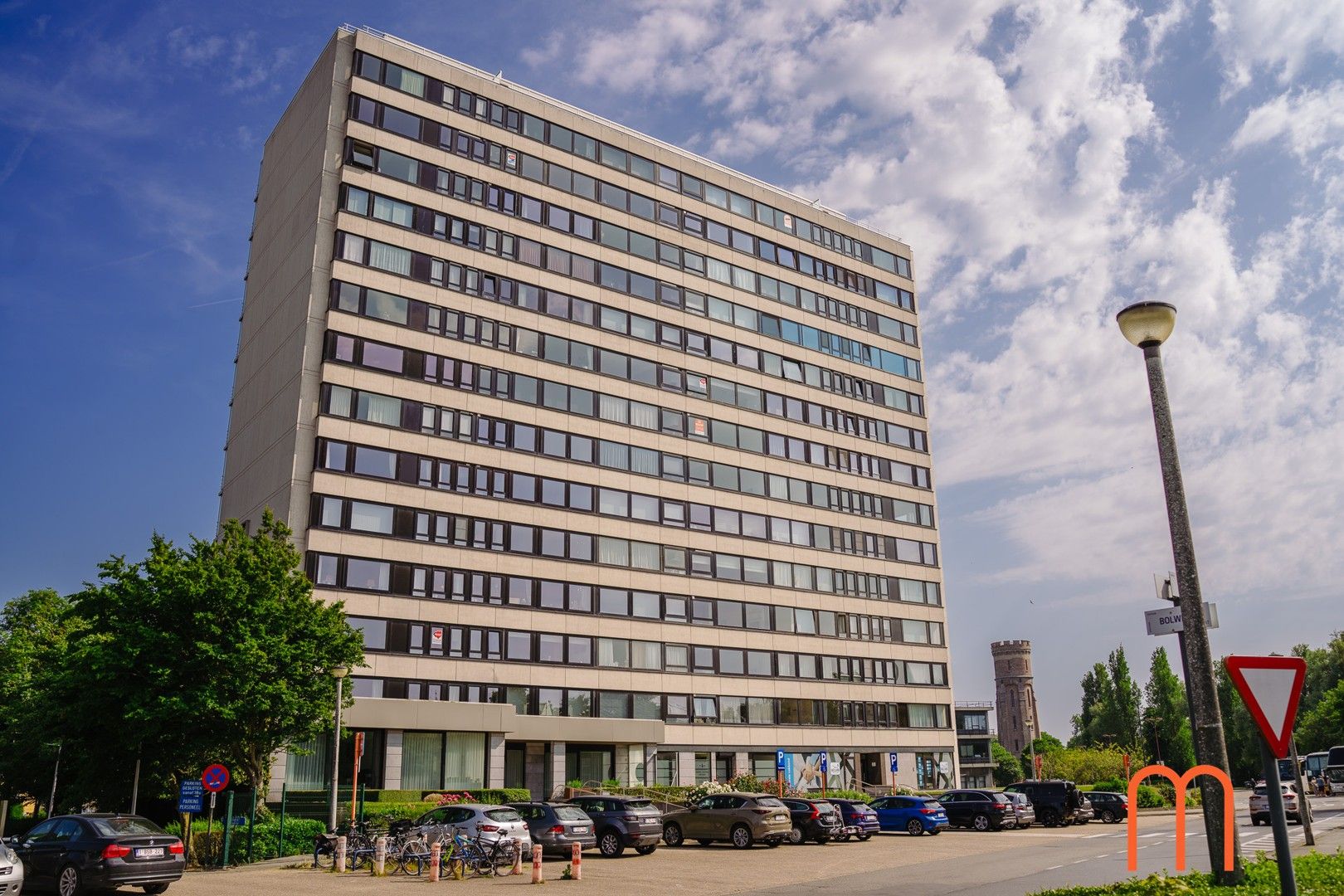 Ruim appartement met prachtig uitzicht en uitzonderlijke gevelbreedte. foto 22
