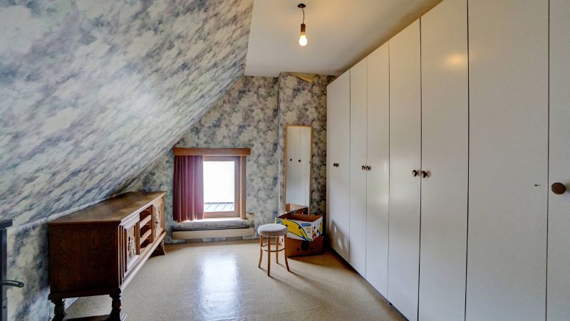 Klassieke villa van 305m² met ruime garage op 7 are 48 ca foto 15