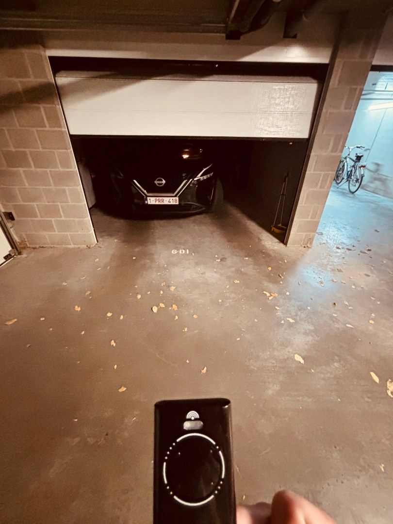 GARAGEBOX met sectionale poort in domein 'Koningshof' foto 8