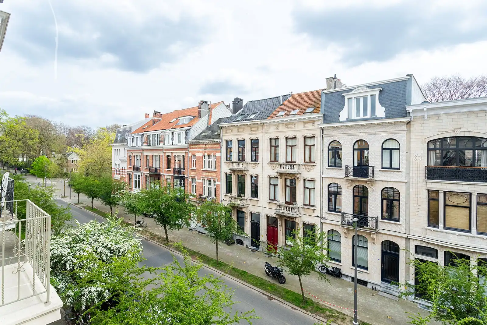 Stijlvol wonen op een gegeerde locatie foto 11