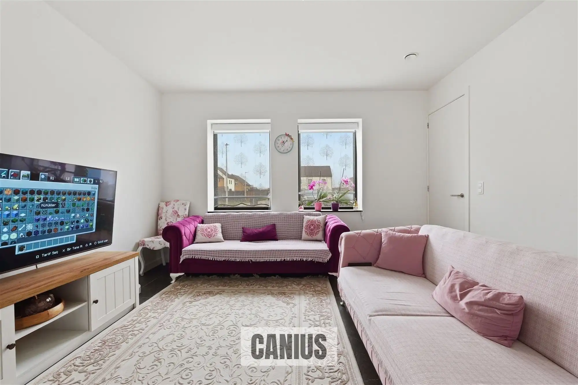 MODERNE WONING MET 3 SLKS & TUIN foto 3