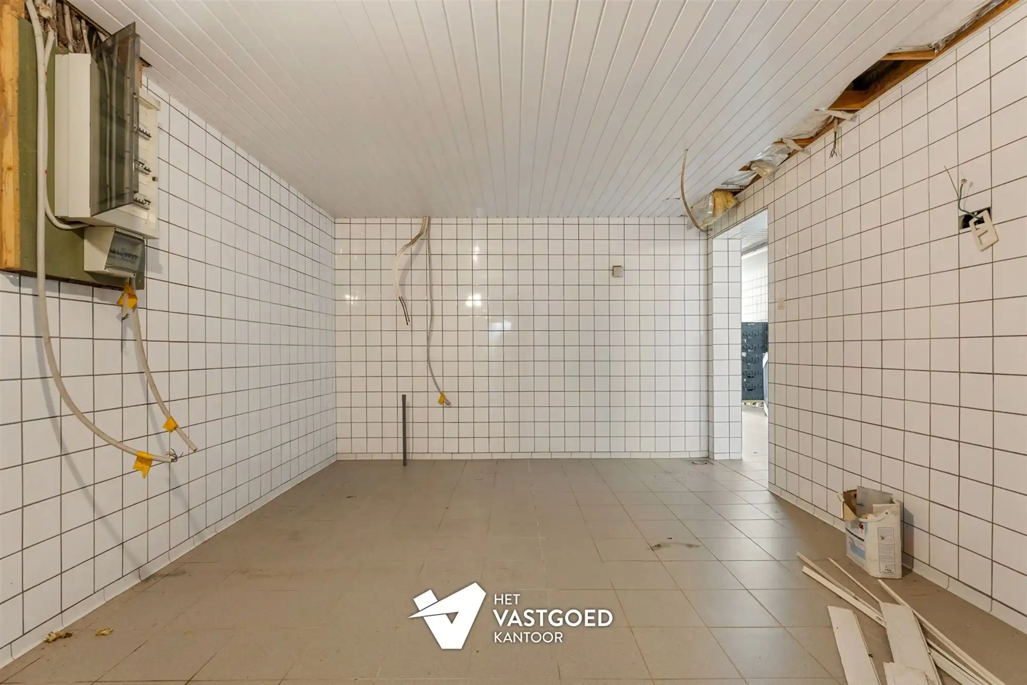 ZEER RUIM PAND (CA 550M2) MET APPARTEMENT 3 SLAAPKAMERS foto 8