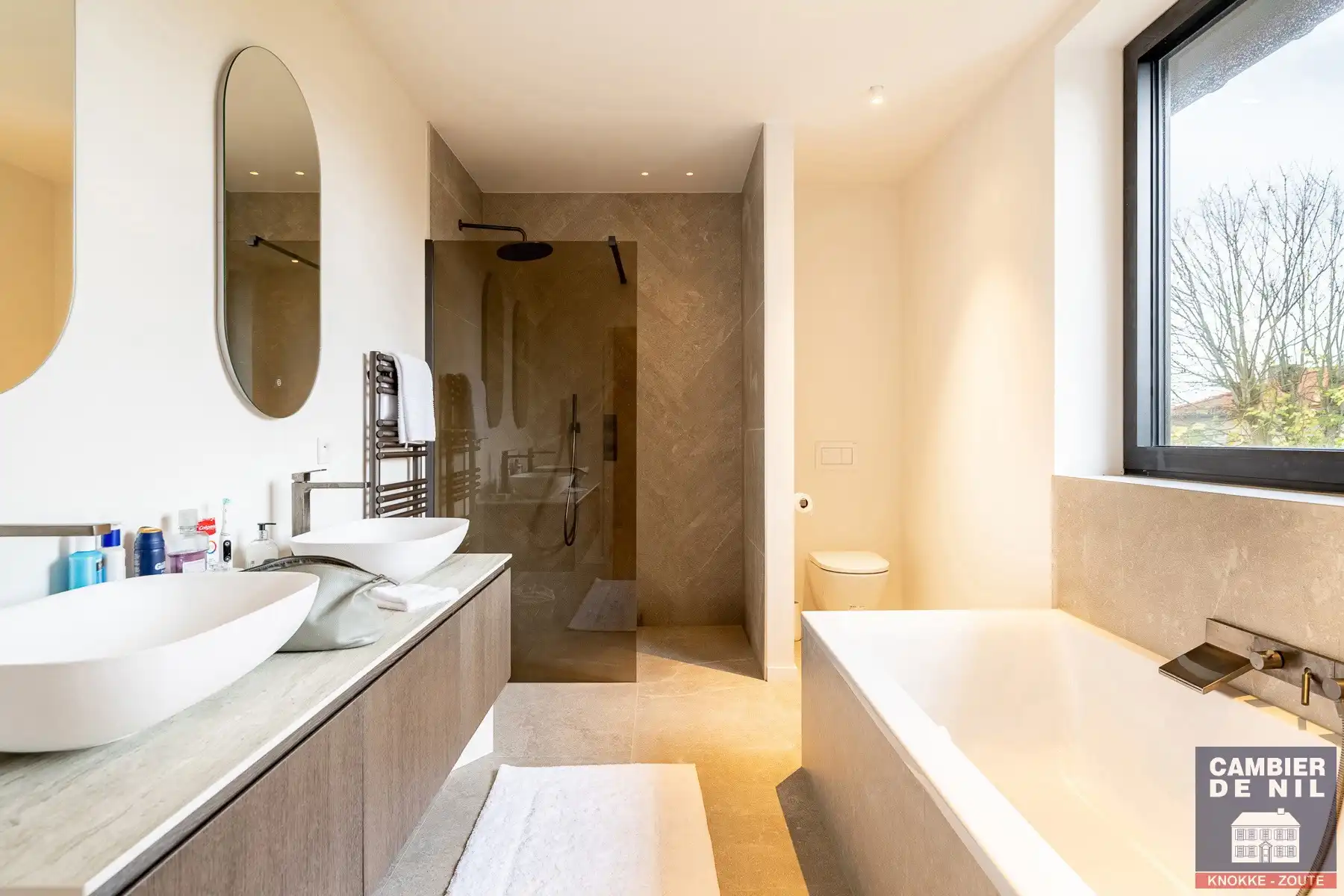 Alleenstaande energiezuinig en uitzonderlijk afgewerkte nieuwbouwvilla foto 7