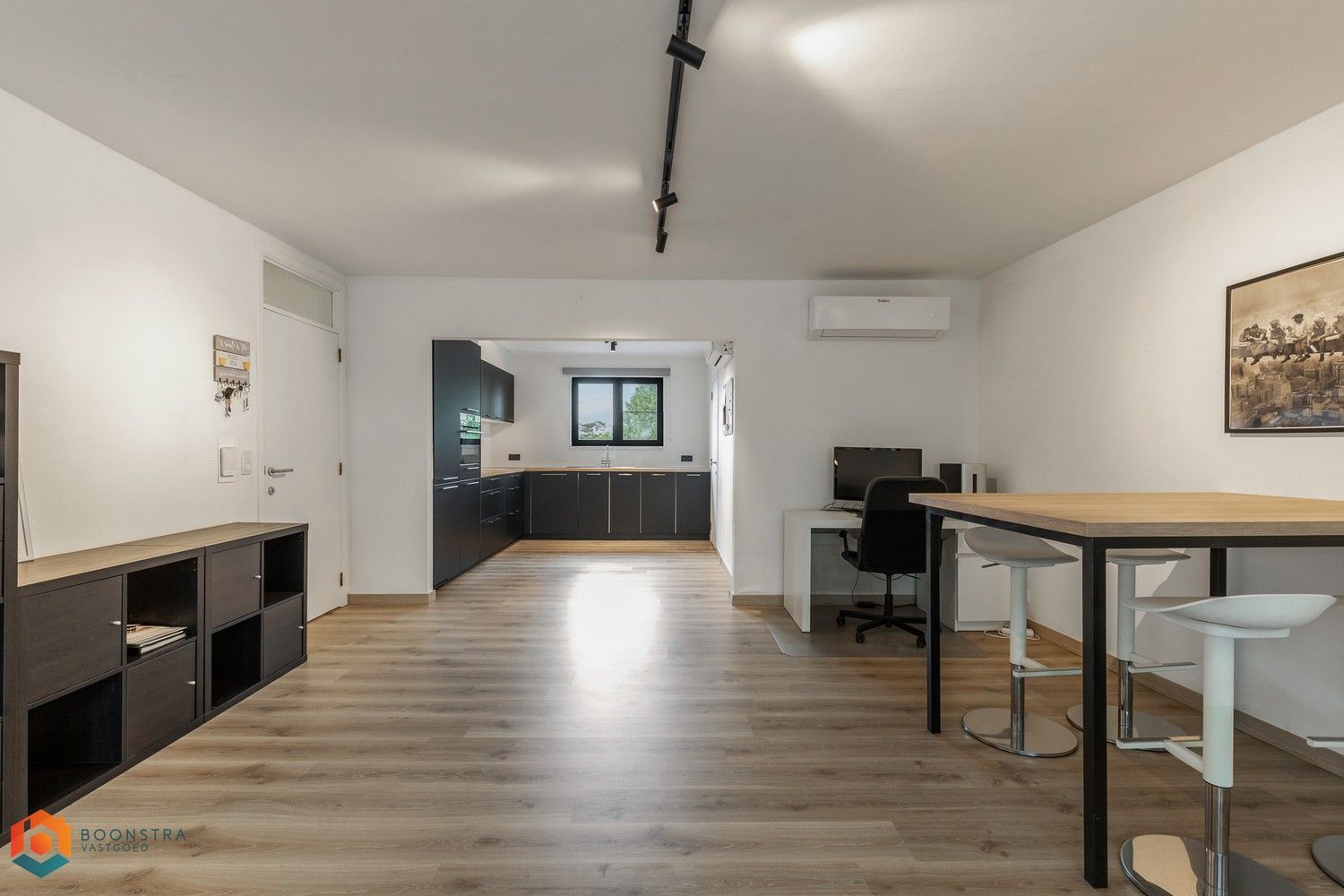 Gerenoveerd appartement met 3 slpkrs in centrum Haacht foto 4