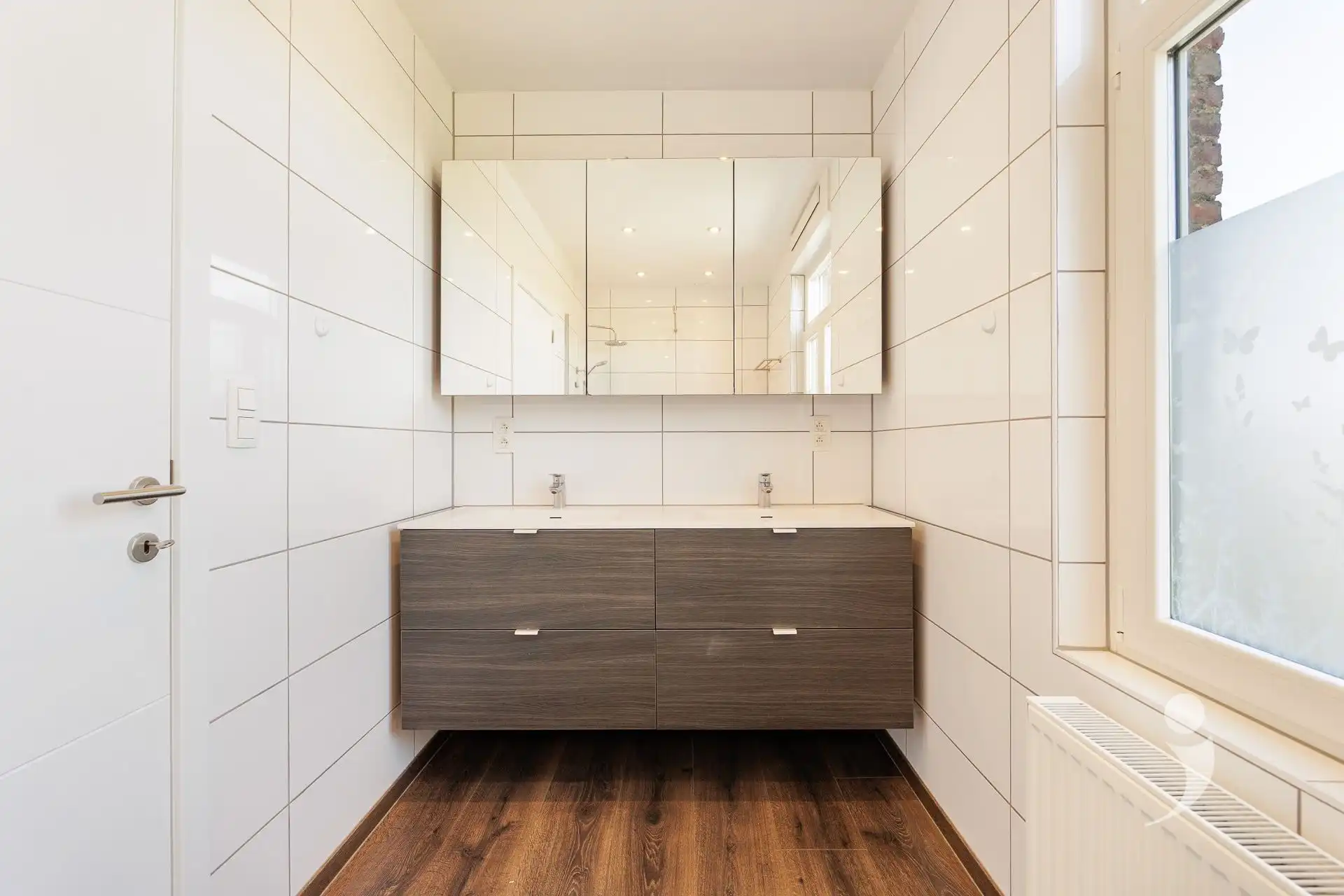 Prachtig gerenoveerde gezinswoning op een toplocatie foto 15