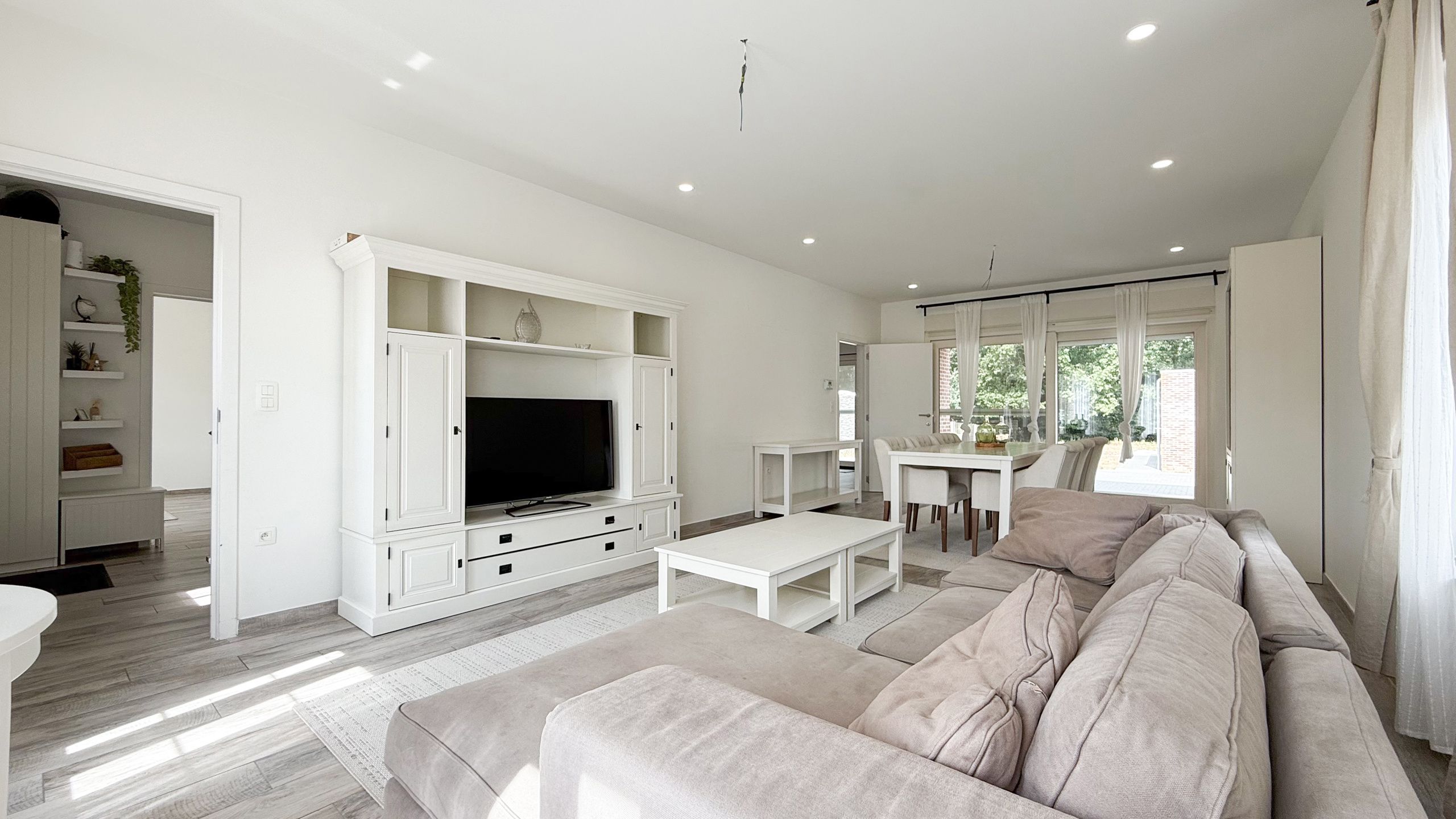  Instapklare woning met 3 slpk en zuid gerichte tuin! foto 2