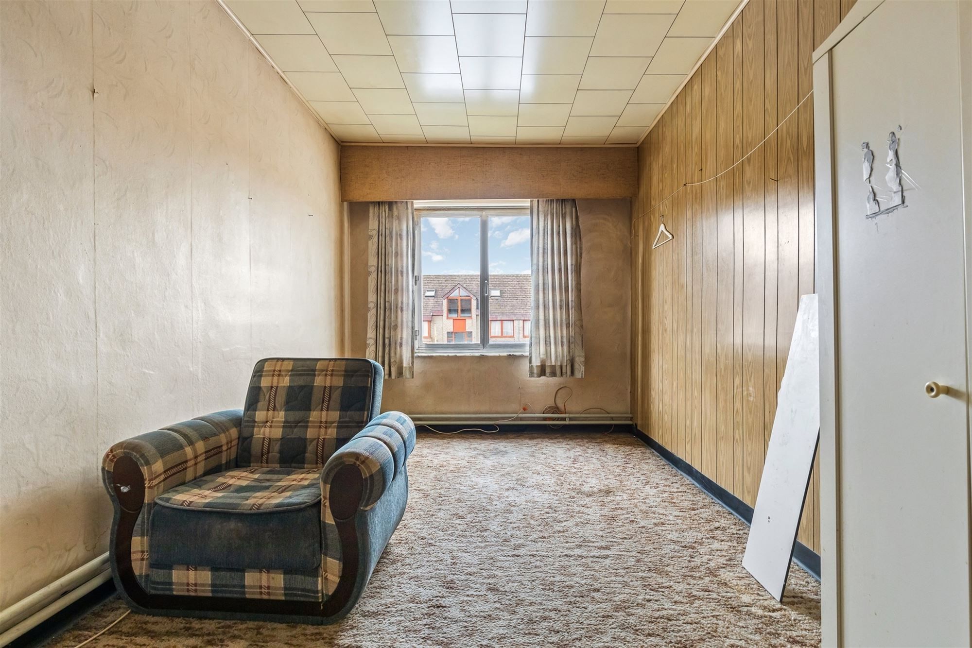 TE RENOVEREN WONING MET TUIN OP CENTRALE LIGGING TE BERINGEN foto 6