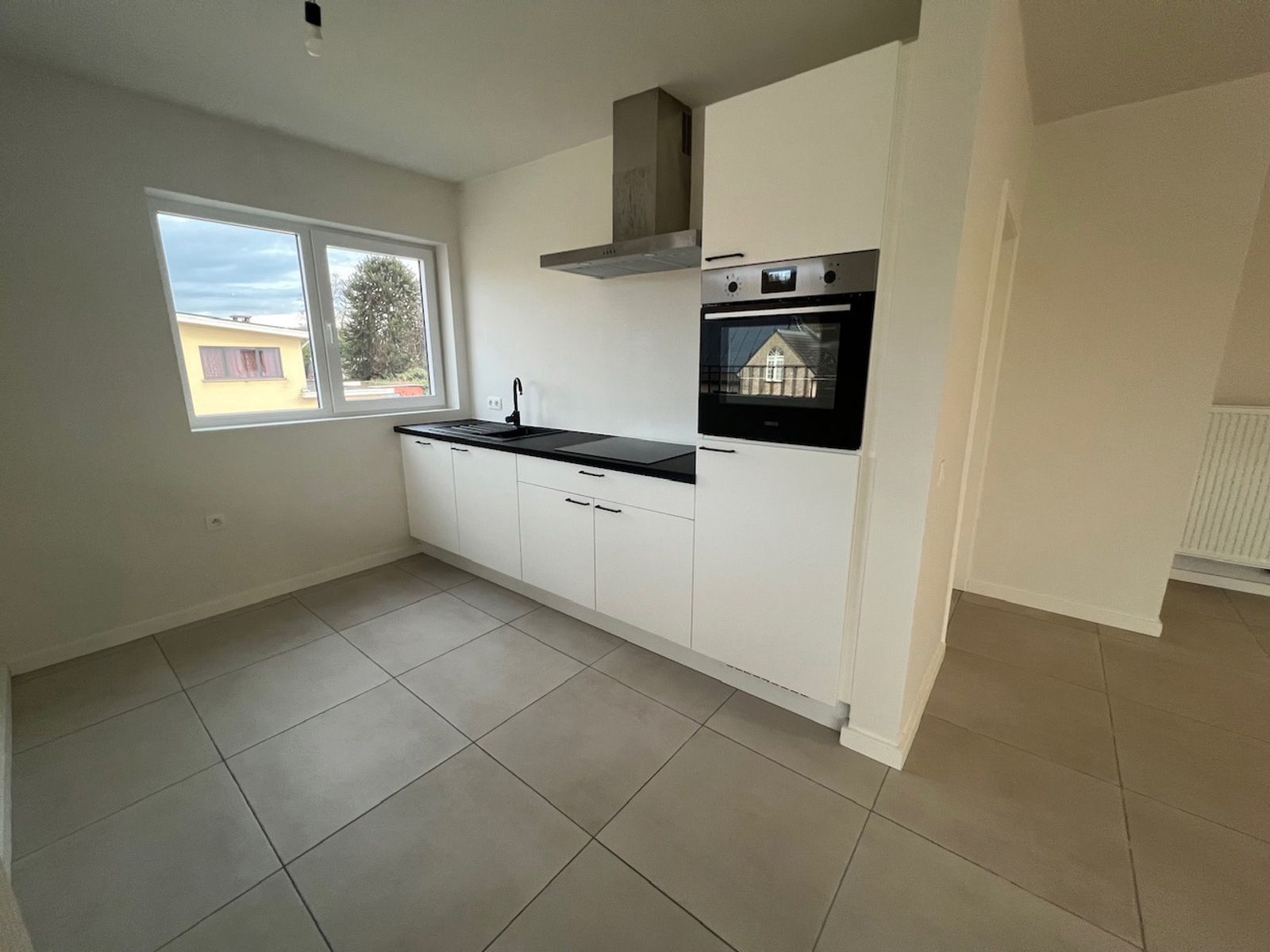 Instapklaar app met 1slpk, terras, kelder en parking foto 8