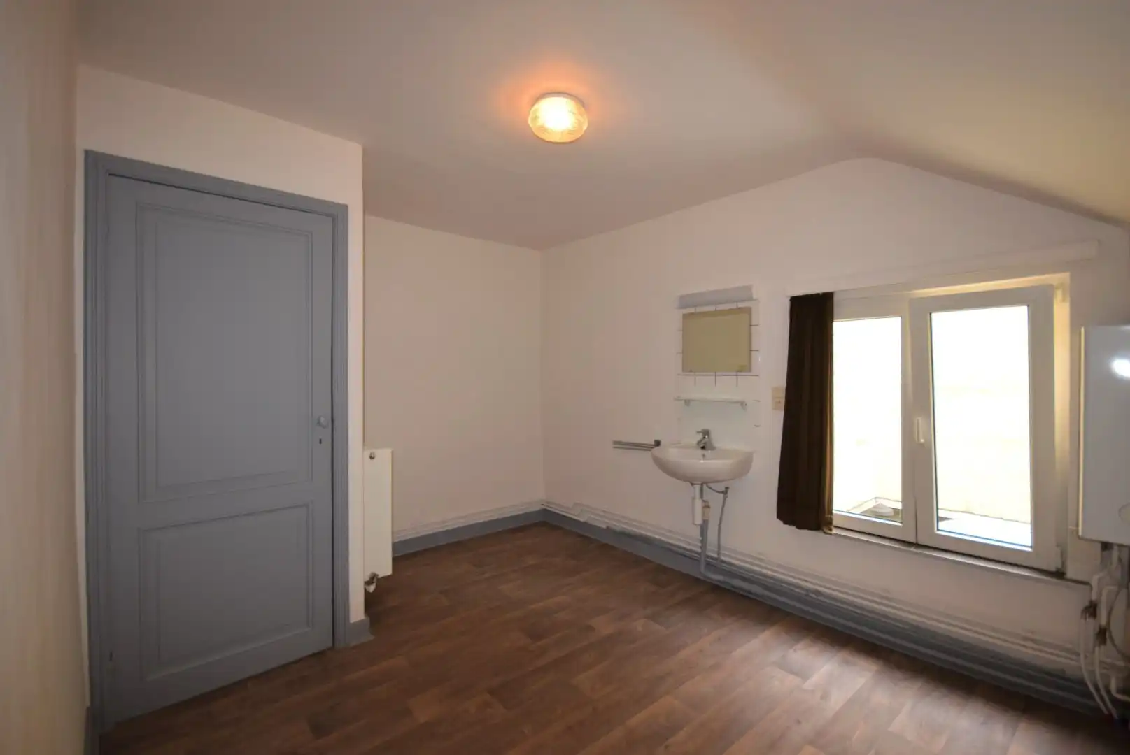 Charmante rijwoning op wandelafstand van het centrum foto 9