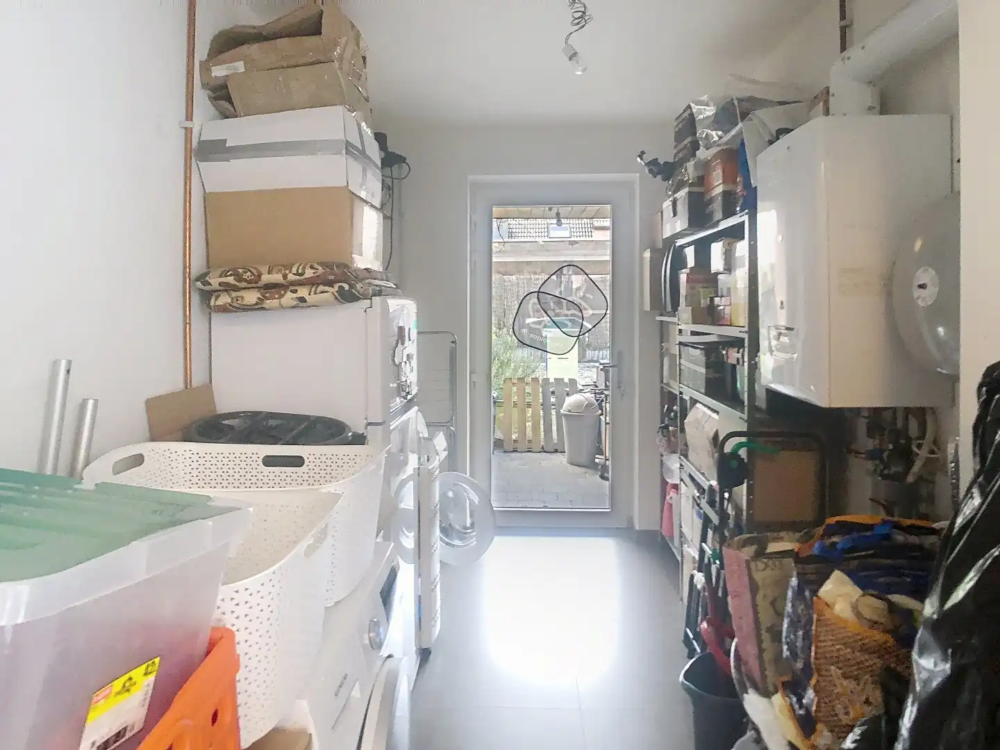 Zeer verzorgd duplex-appartement in centrum Westrozebeke, met tuintje, terras en carport foto 10