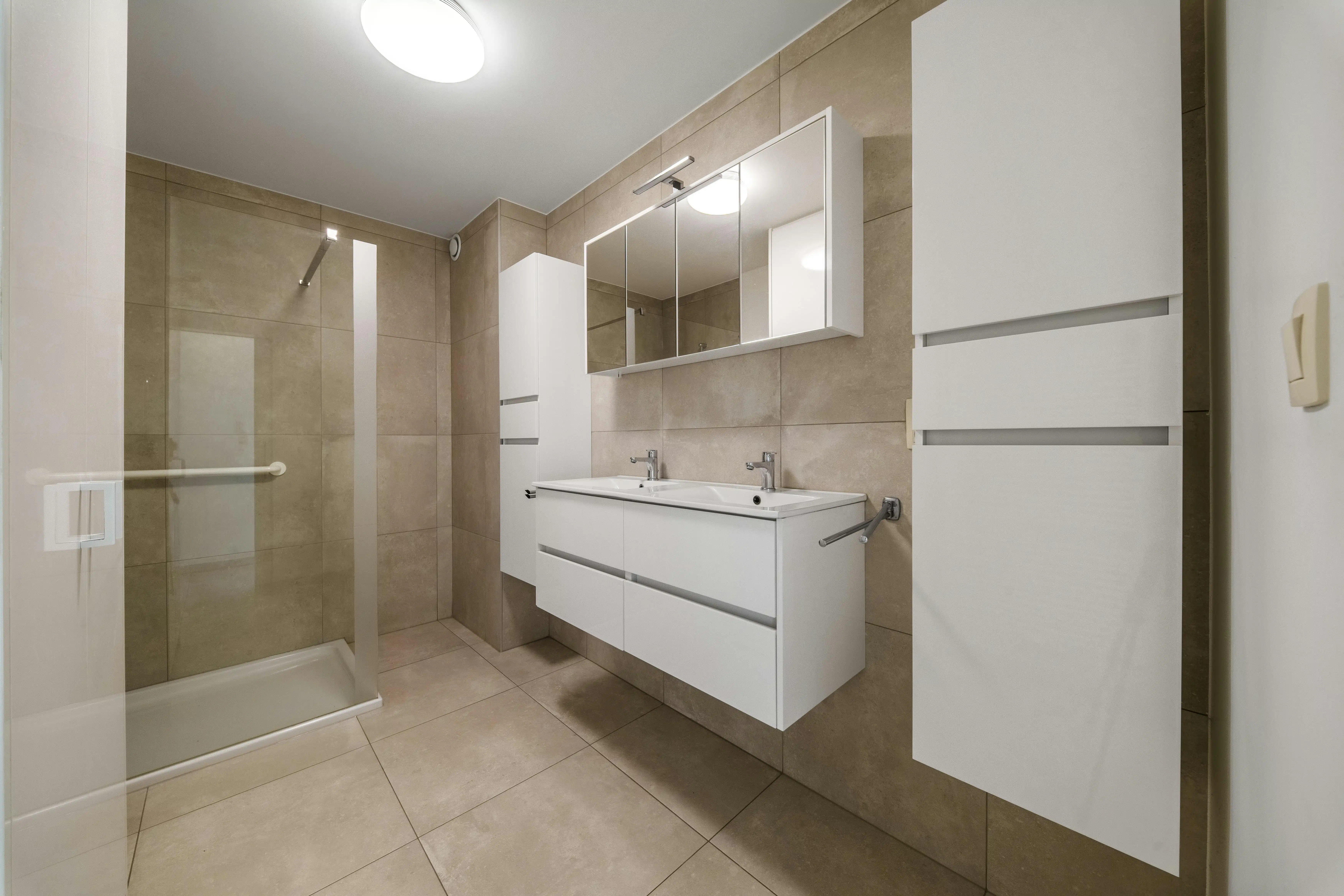 Exclusief appartement te Izegem van 148 m² foto 10
