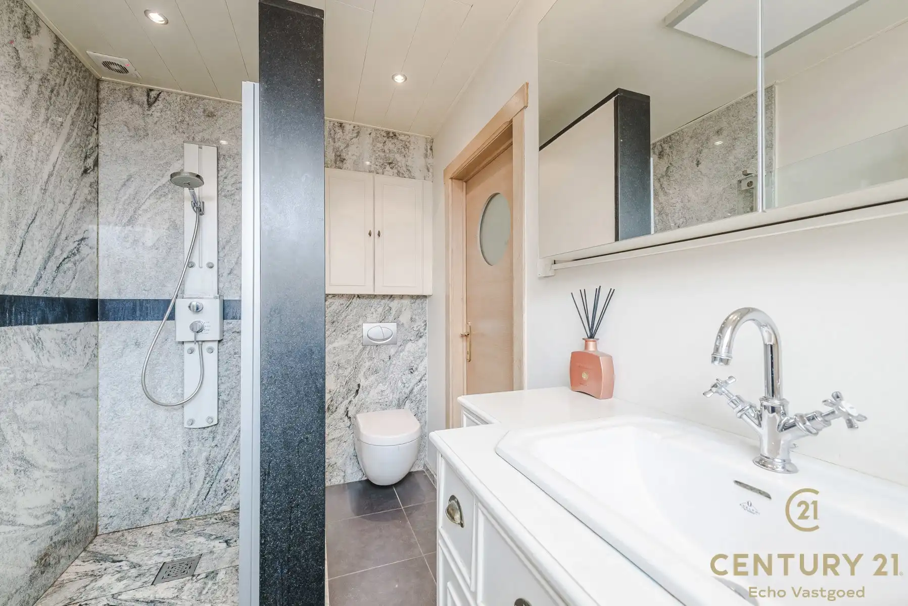 Woning met 4+ slpk., 2 badk. en garagebox in Oud-Turnhout foto 17