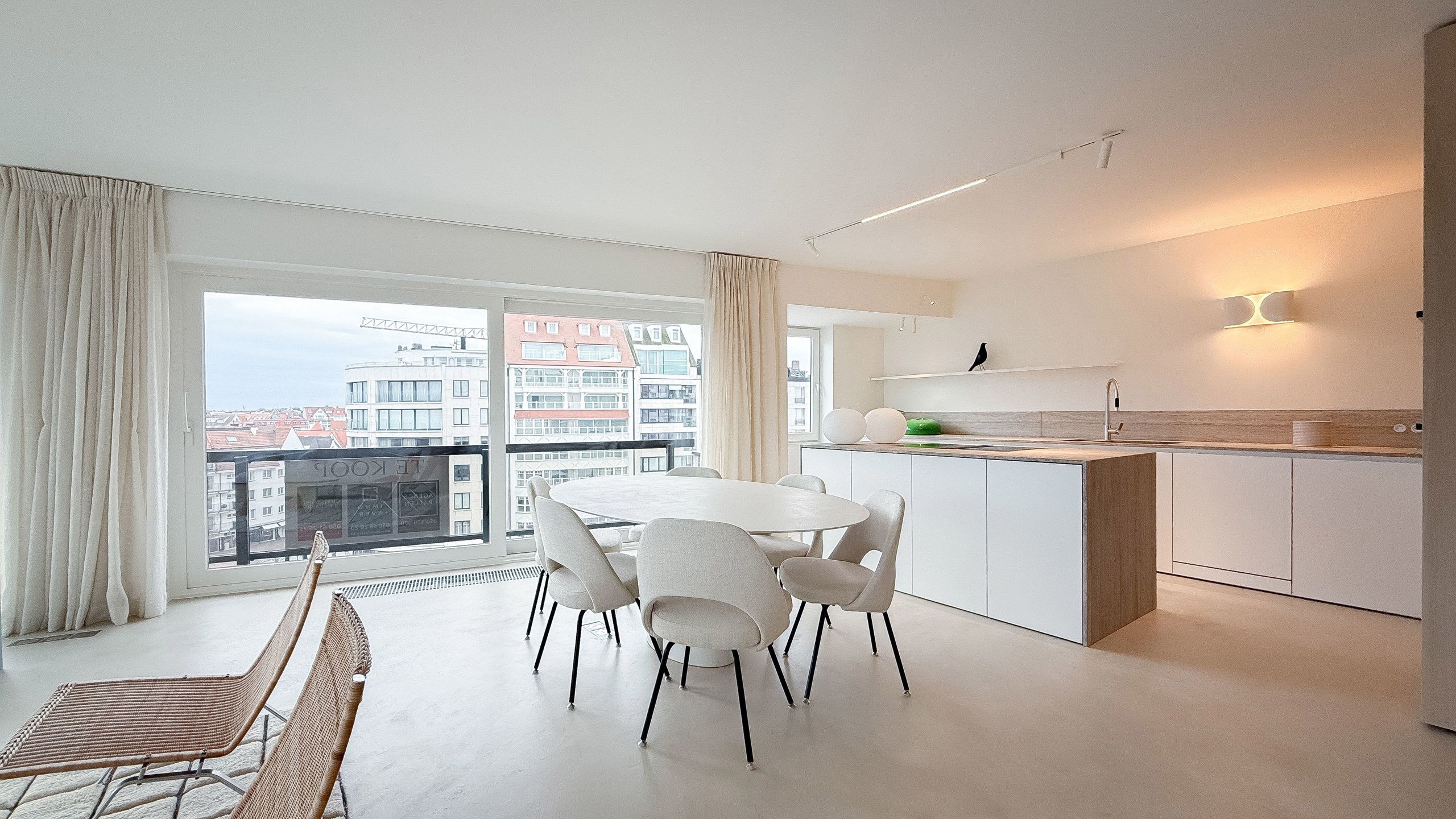 Uitzonderlijk HOEKAPPARTEMENT gelegen op het Albertplein... foto 15