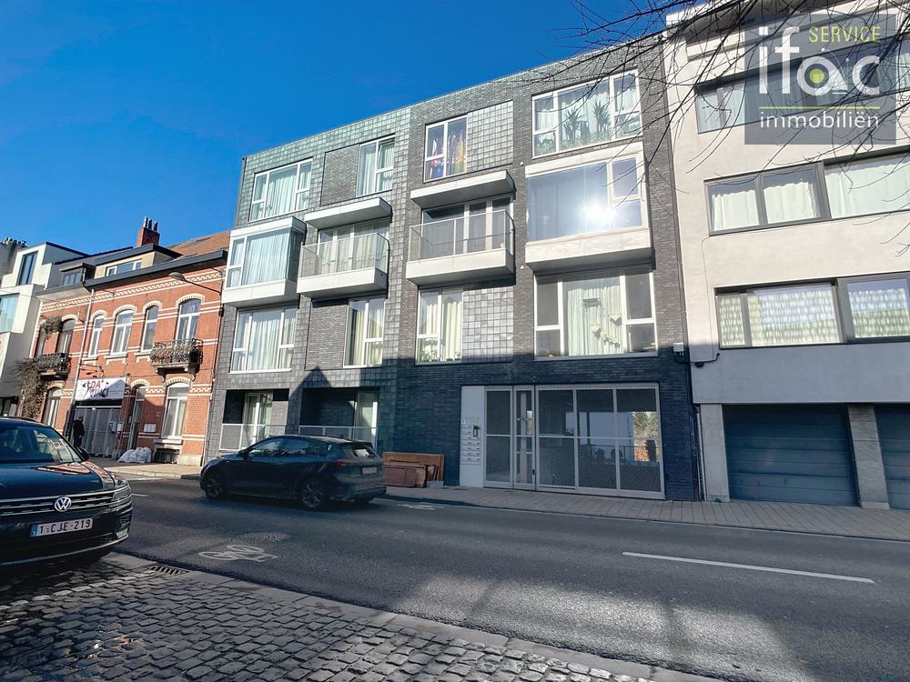 Parkeerplaats te koop foto {{pictureIndex}}