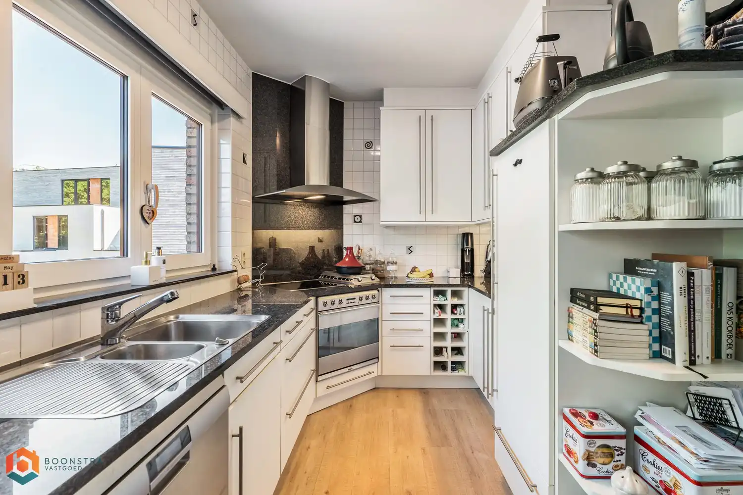 Duplex app. met 3 slpkrs en garage in het centrum foto 6