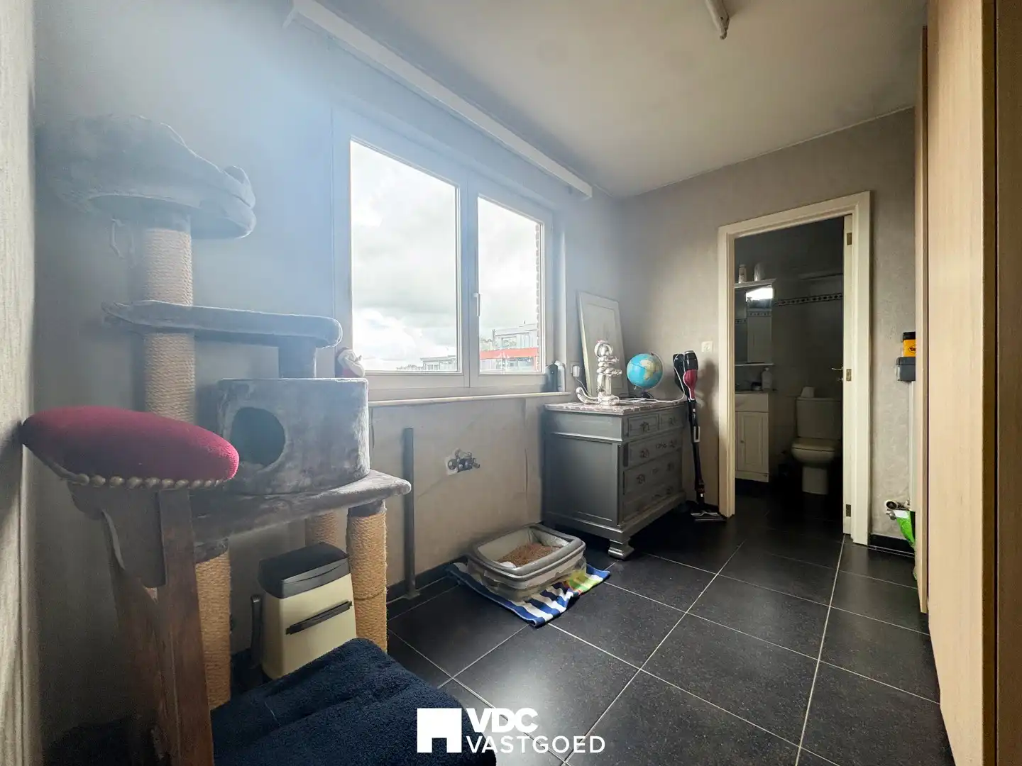 Uniek penthouse van 140 m² in het centrum van Tongeren met indrukwekkend dakterras foto 16