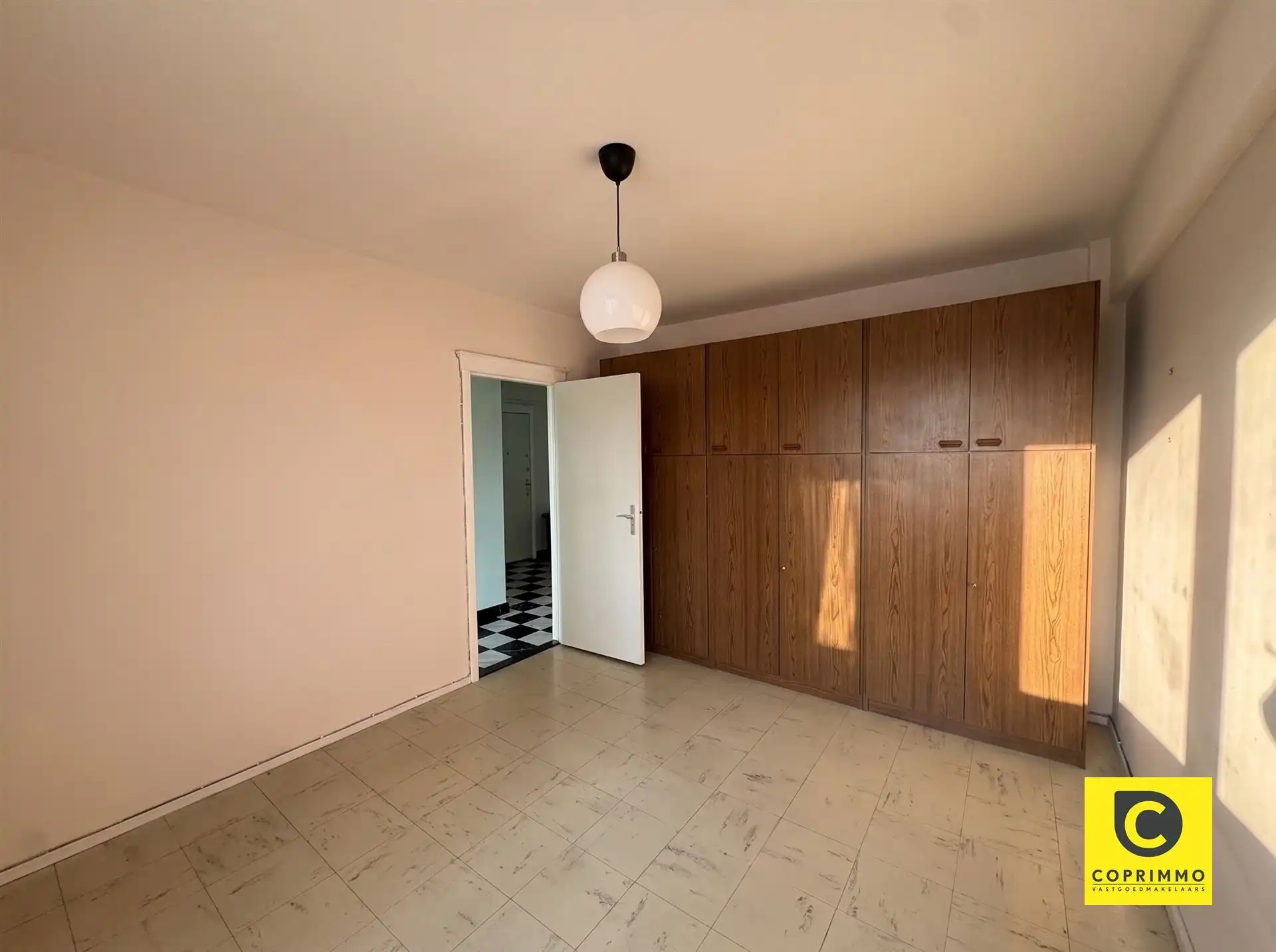 Ruim 3 slk appartement met terras te Berchem!  foto 10