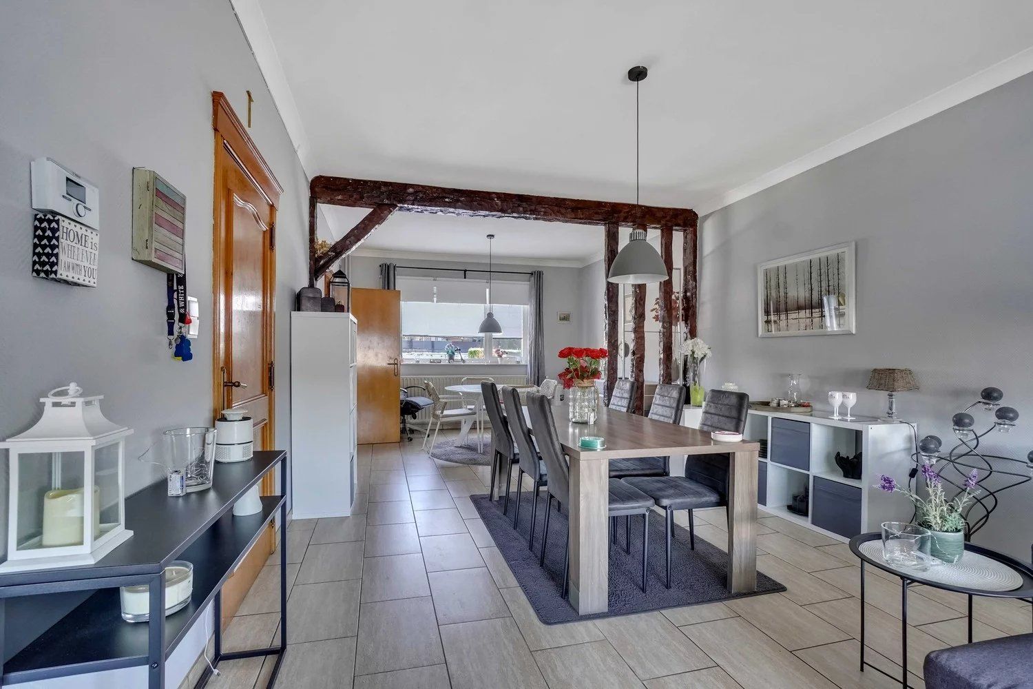 Ruime bel-etagewoning op goede locatie foto 14