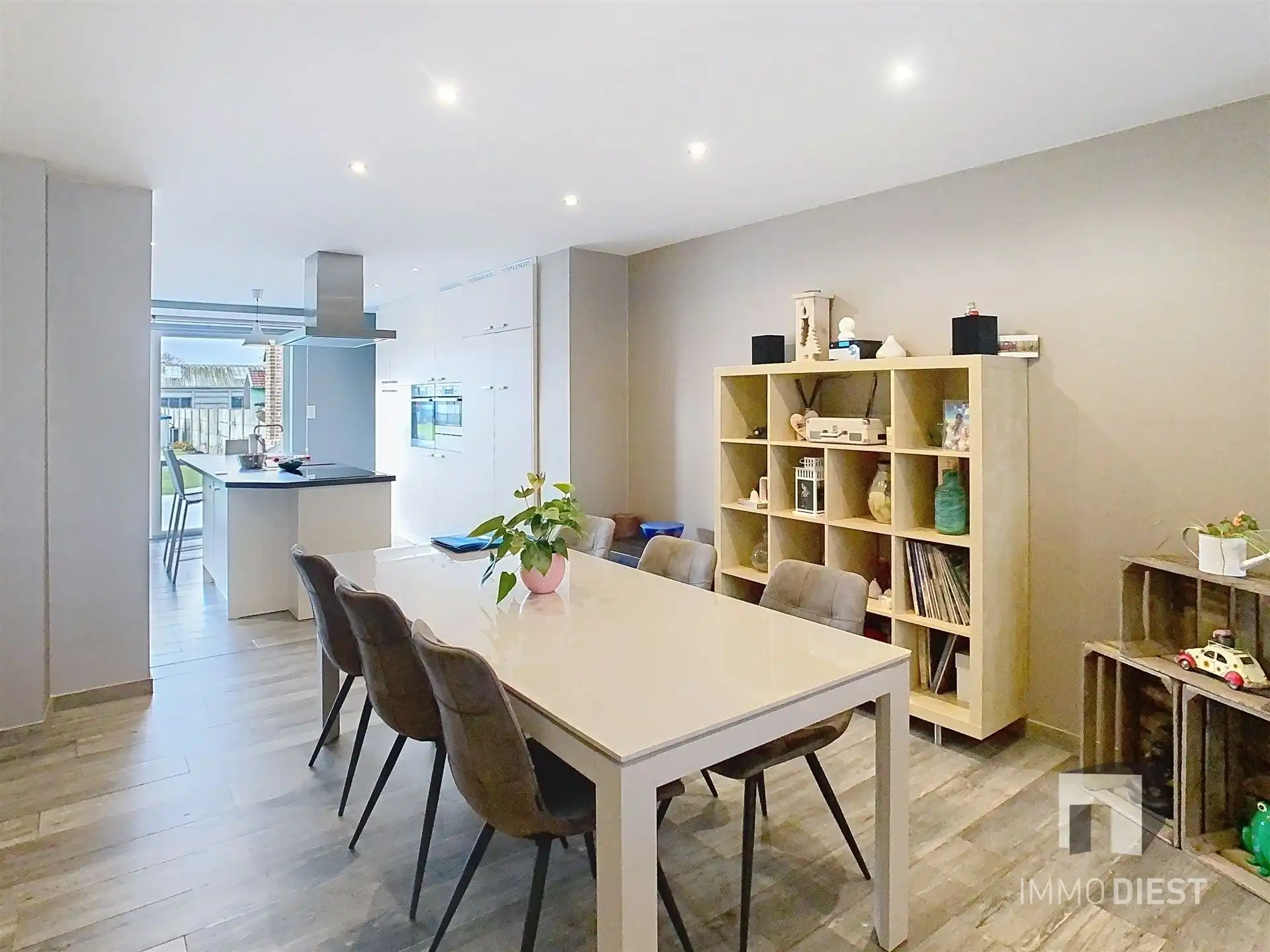 Volledig gerenoveerde halfopen woning +  EPC A foto 11