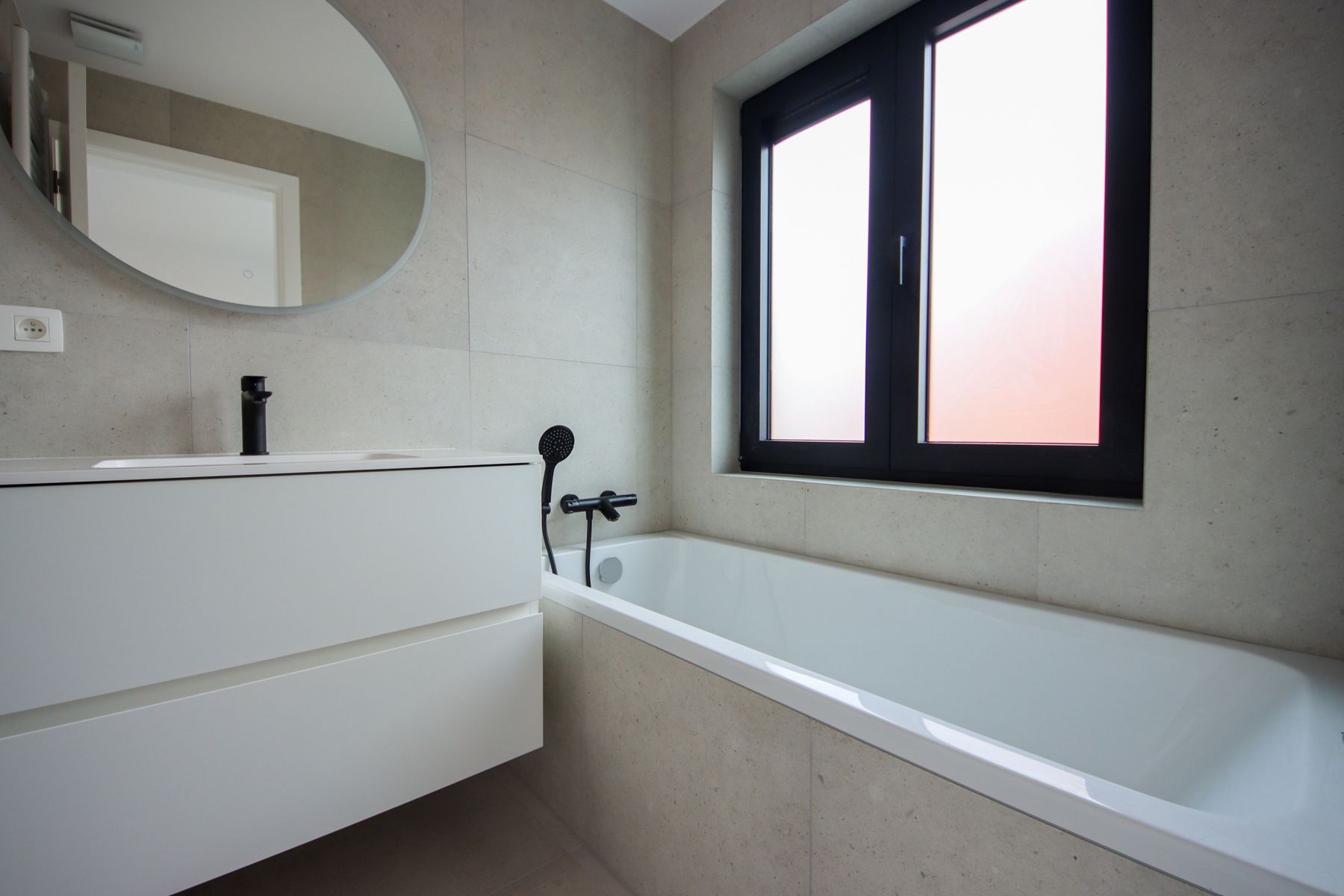 Instapklaar gerenoveerd één-slaapkamer-appartement - EPC B foto 7