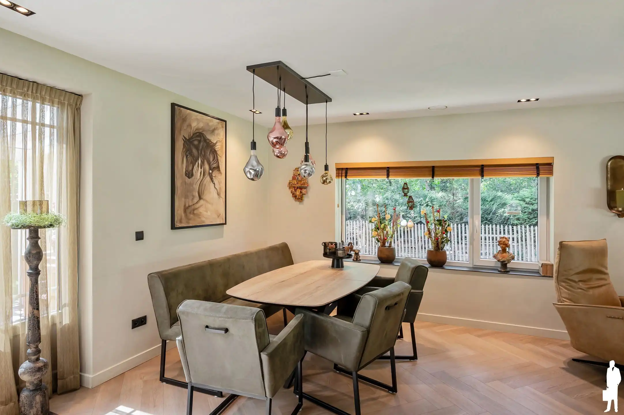 Volledig gerenoveerde gelijkvloerse woning met 2 slaapkamers en zonnige tuin in een rustige, bosrijke omgeving te Essen Wildert foto 12
