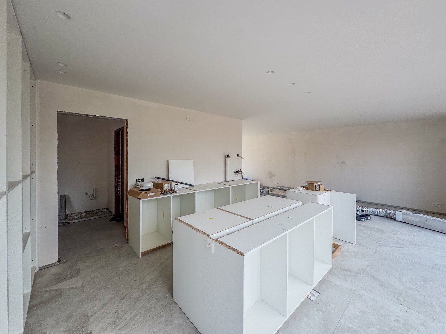 Energiezuinige nieuwbouwwoning met 3 slaapkamers, ruime garage en tuin. foto 7