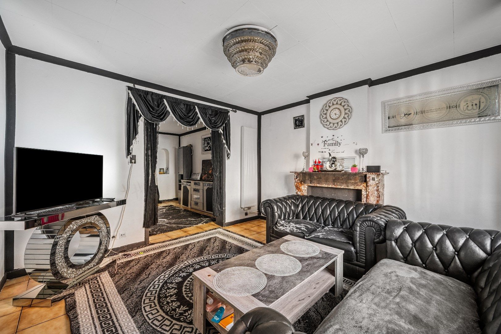 Te renoveren rijwoning met potentieel in de buitenrand van Tienen foto 8