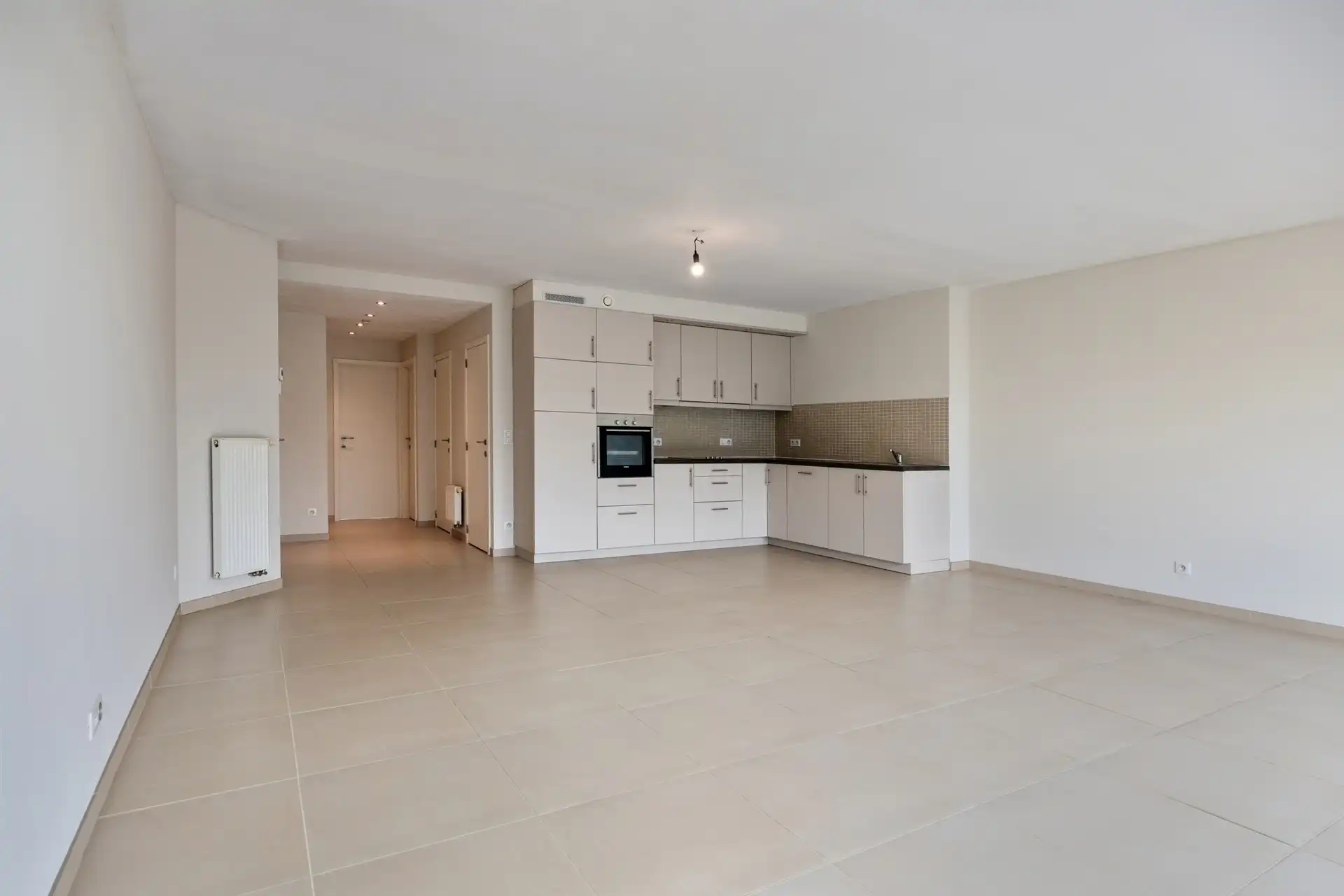 Appartement met groot Zuidwest georiënteerd terras foto 4