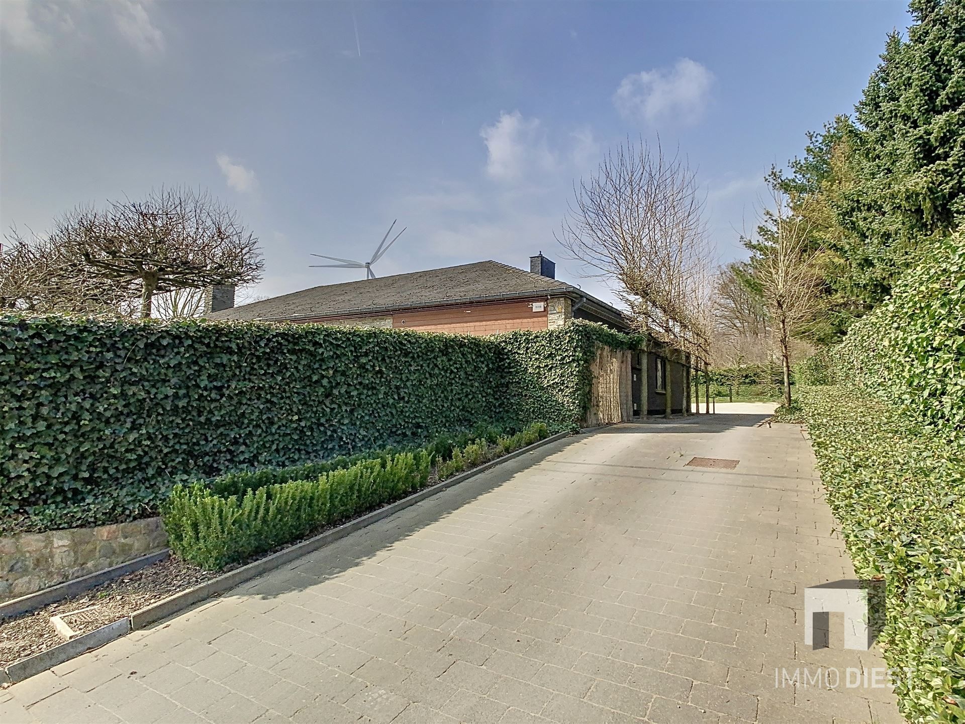 Uniek handelspand met exclusieve afwerking op Triple A locatie foto 9