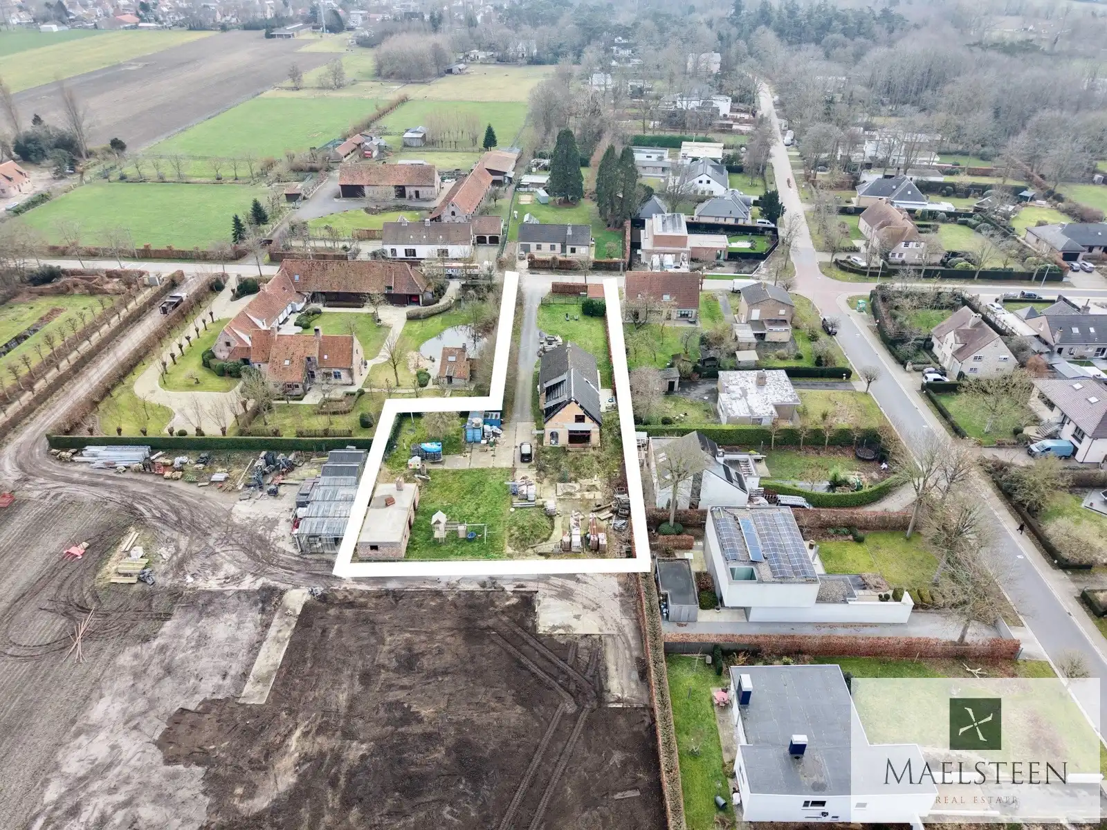 Terrein van 2.168 m² met vergund plan te Sint-Andries foto 10