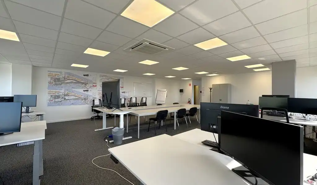 Kantoorruimte te huur in North Trade Building Antwerpen foto 11