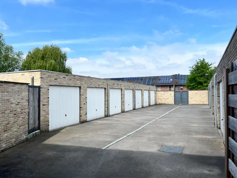 Appartement met garage, 2 slpkms en zonnepanelen foto 4