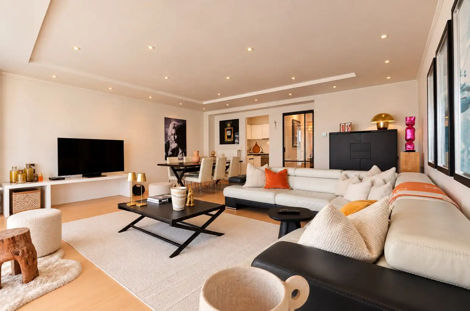 Zeer lichtrijk en instapklaar zuidgericht appartement met open zicht. foto 9