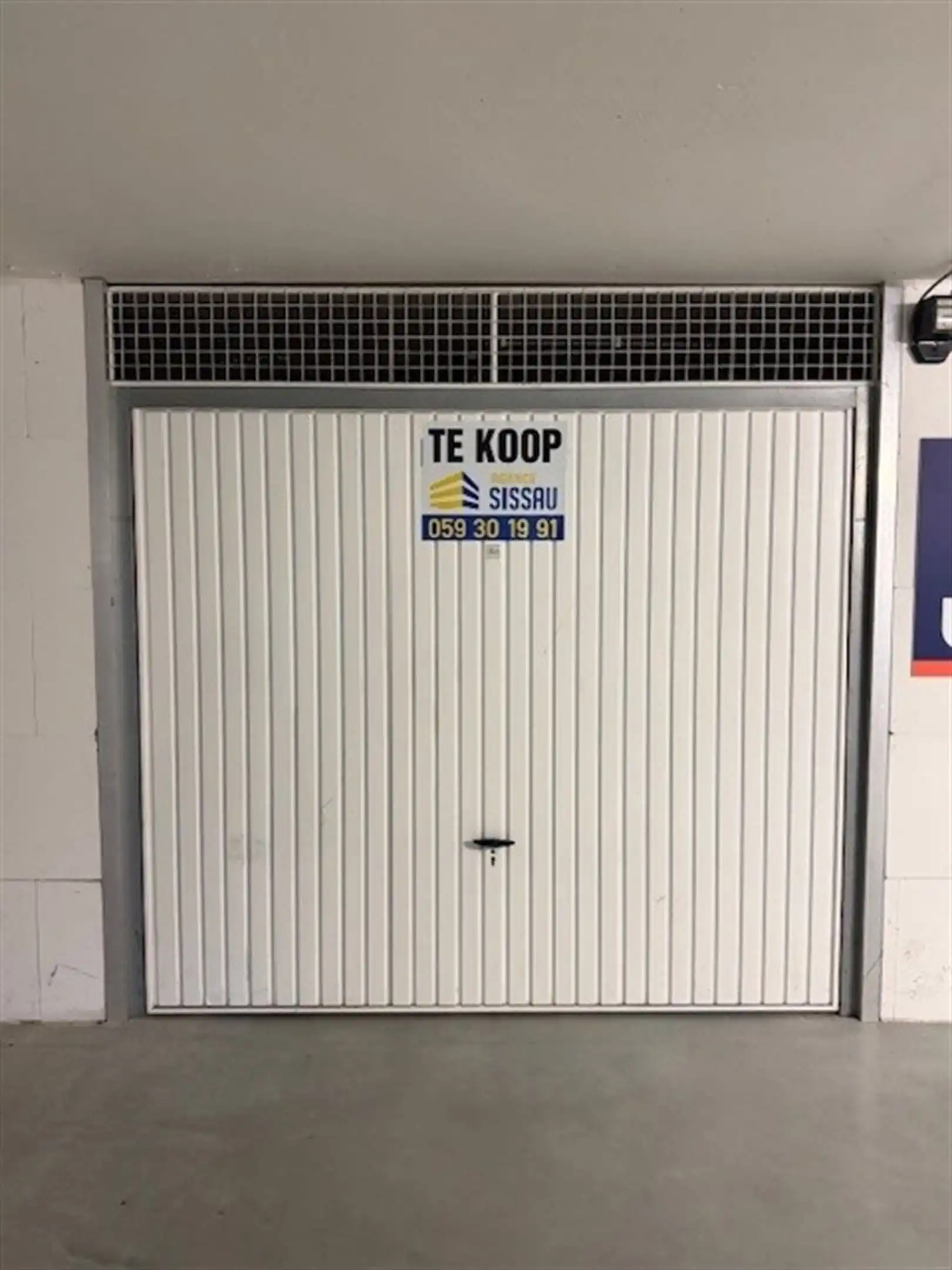 Garage te koop Marktplein - 8430 MIDDELKERKE