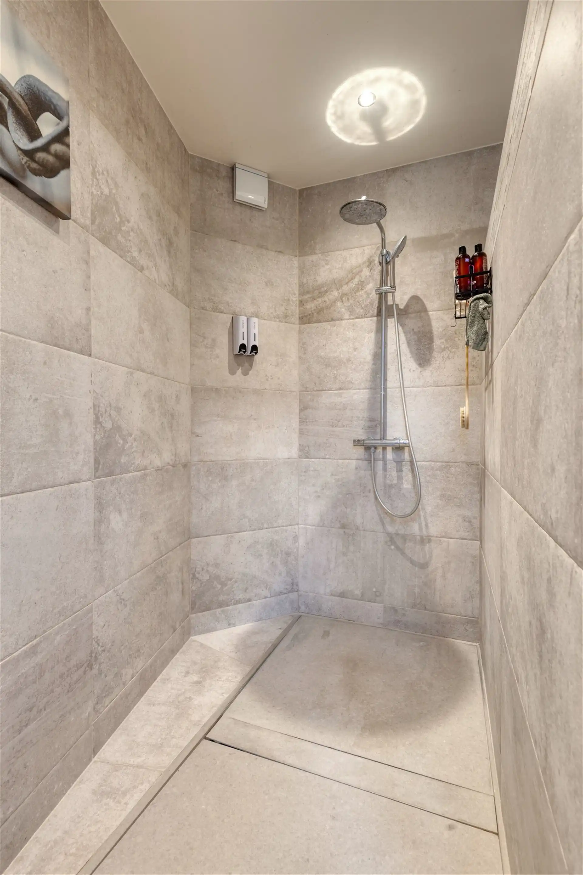 Veelzijdig handelspand met woonst te koop in Vilvoorde centrum foto 22