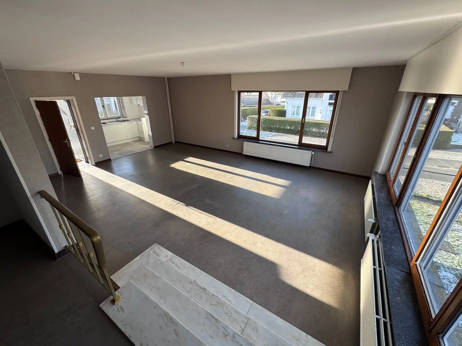 Duplexappartement in het hart van Wenduine, op wandelafstand van winkels, zee en openbaar vervoer. foto 4