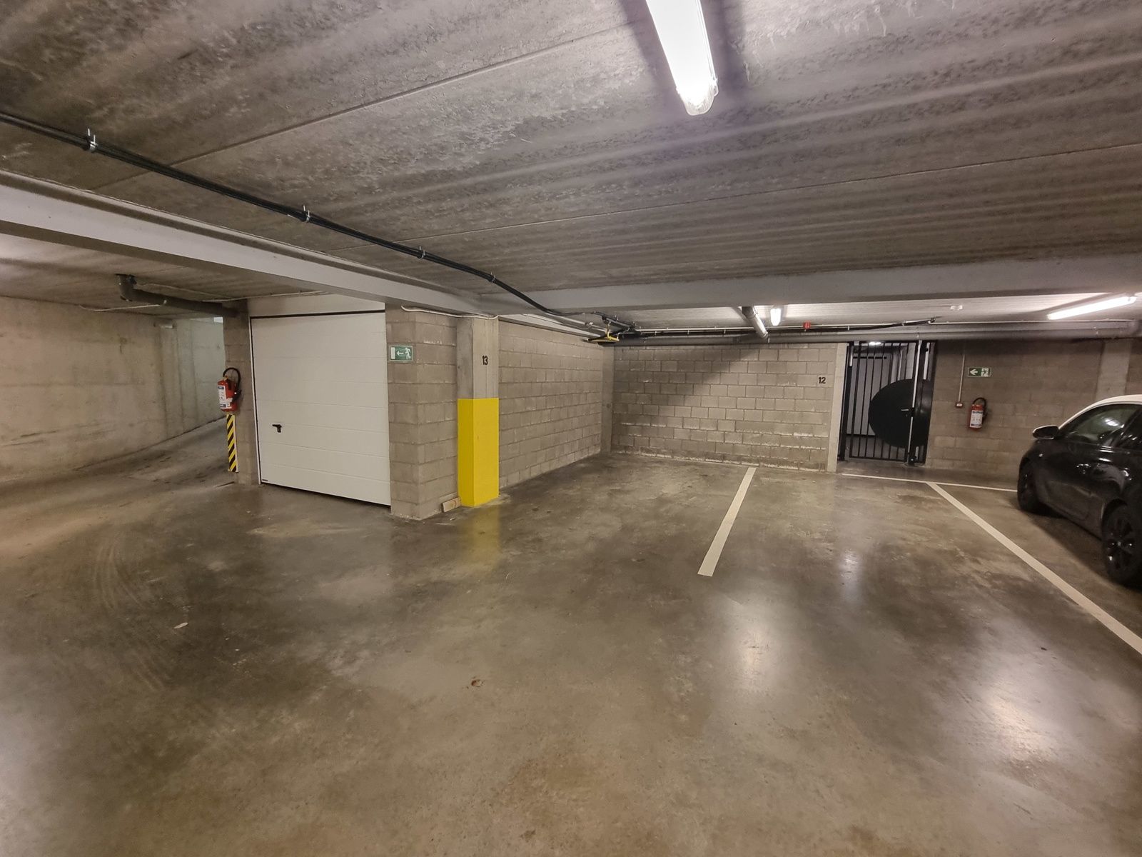 Ondergrondse autostaanplaats te centrum Meise! foto 4