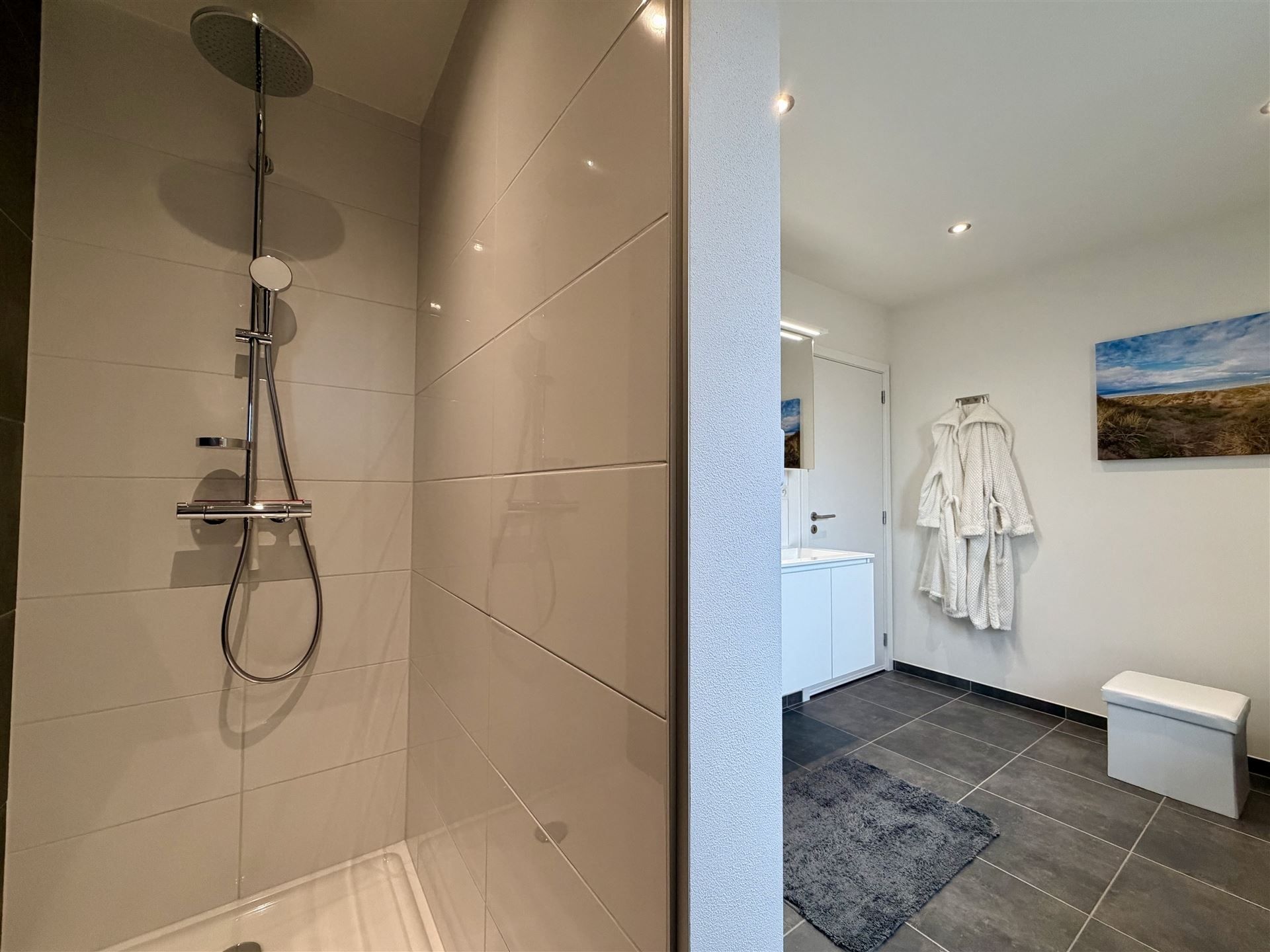 Hoogwaardig afgewerkte nieuwbouwwoning! foto 18